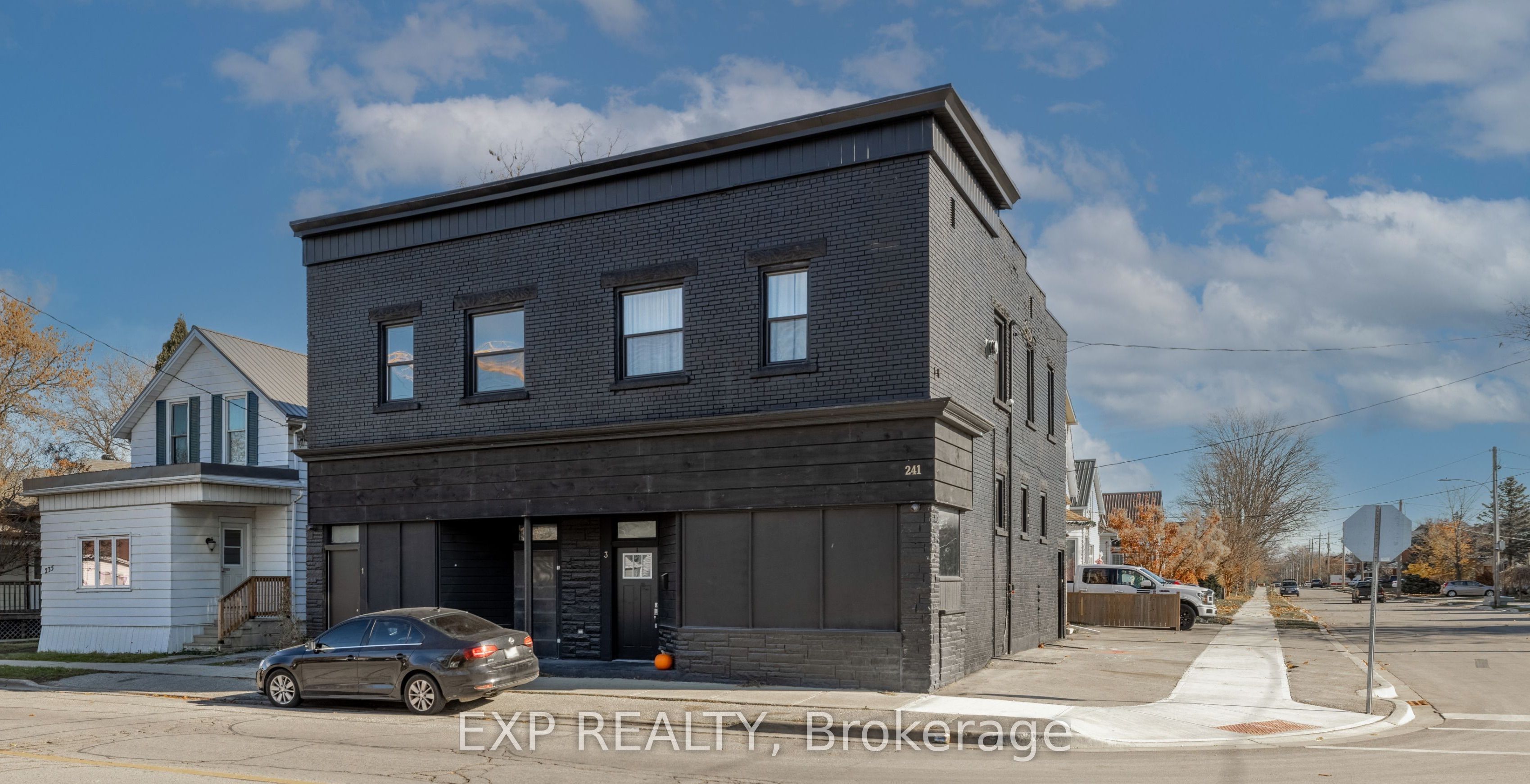 241 ROSS Street