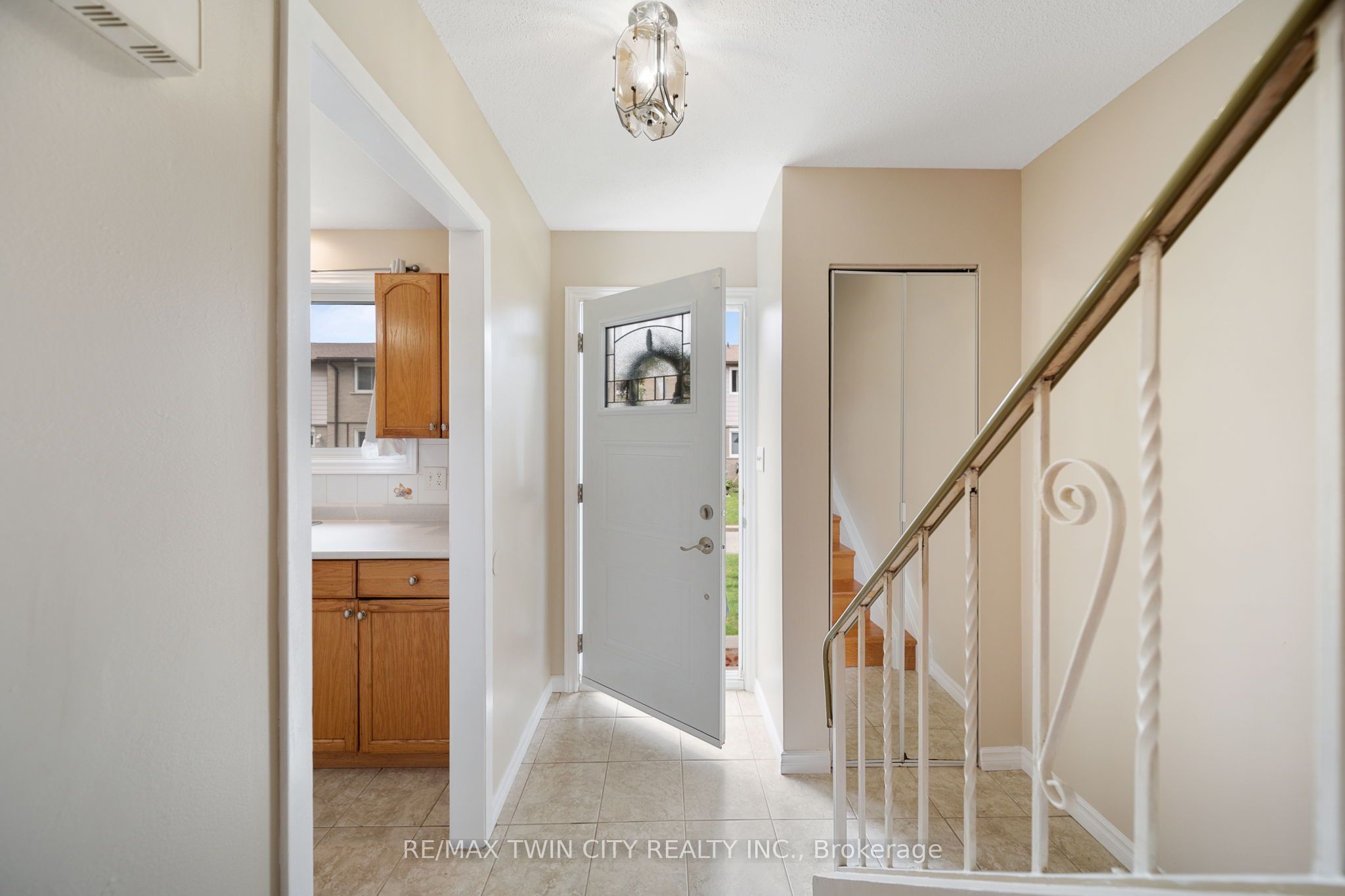 379 Darling Street 19