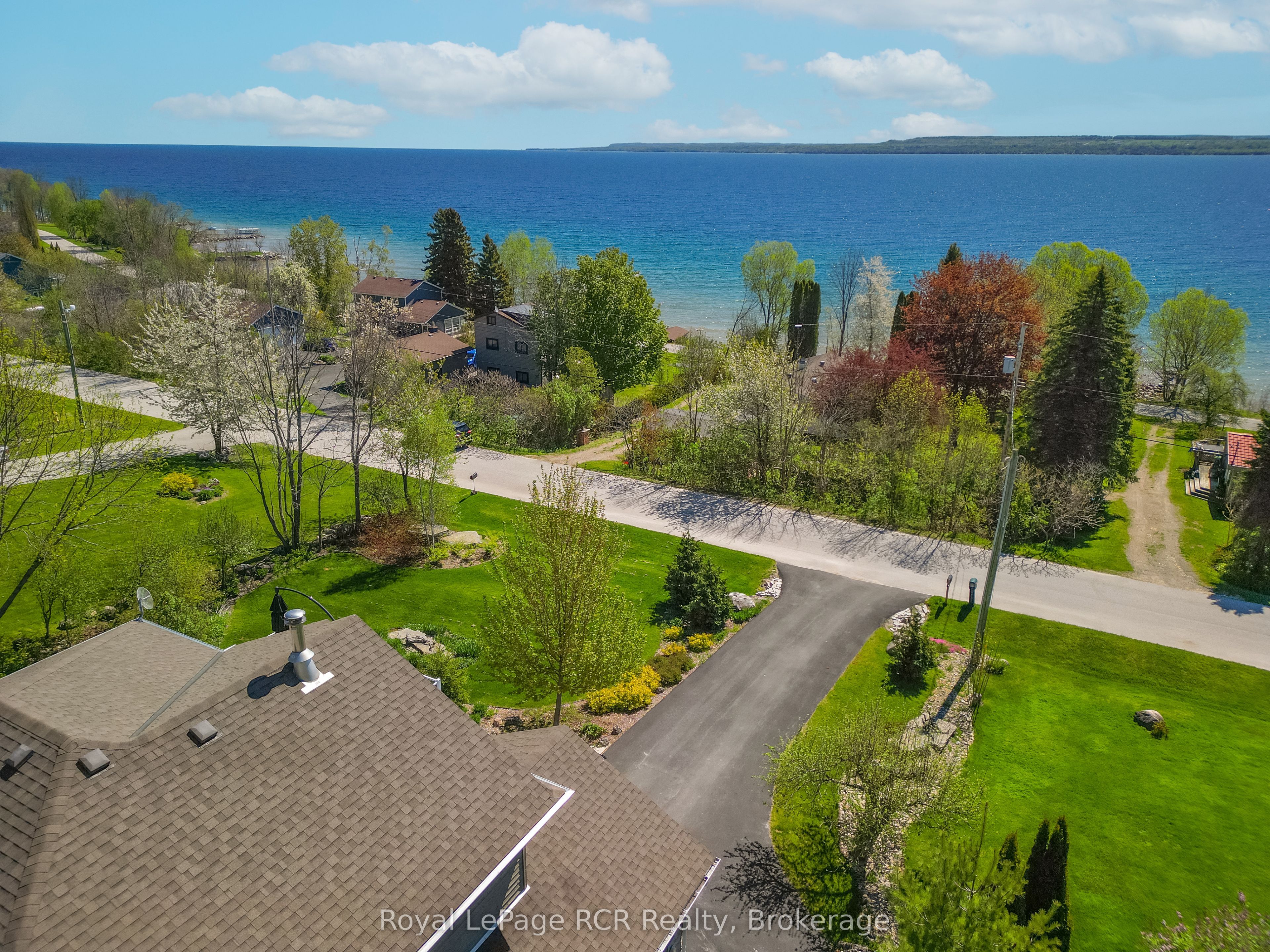 154 MacIntosh Drive