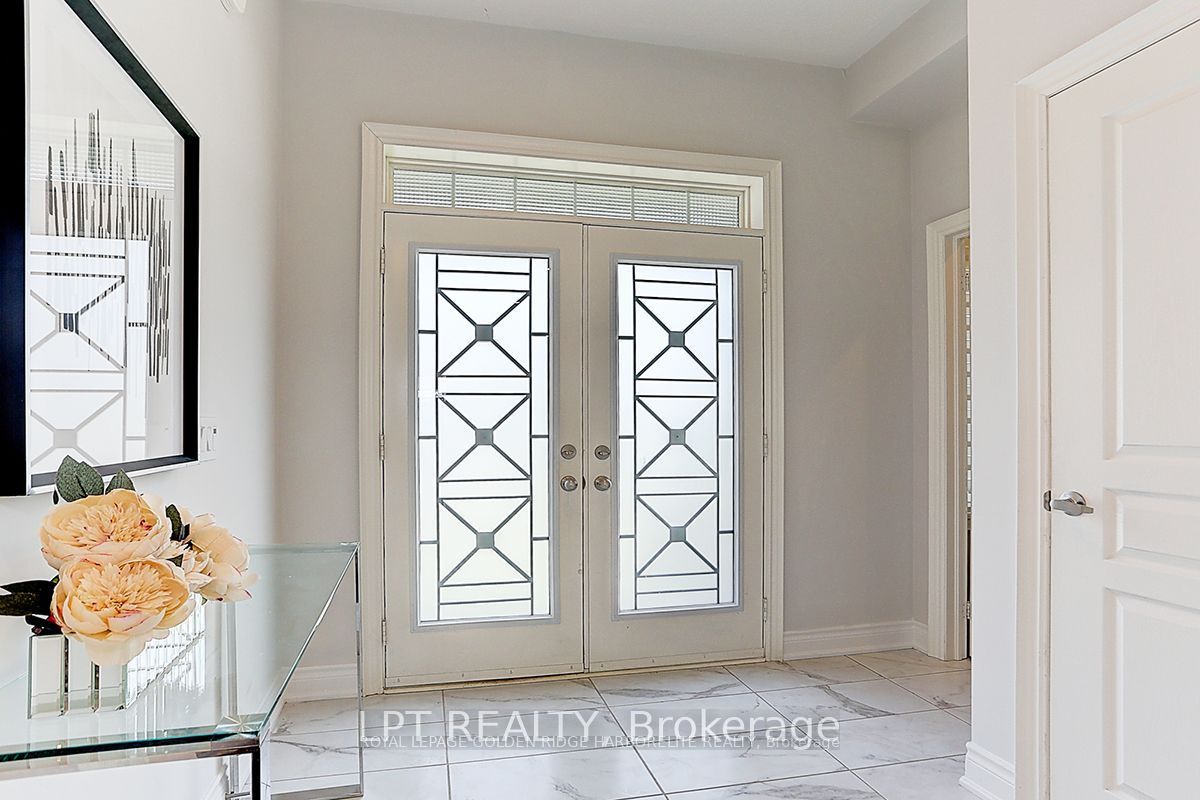 12 Baleberry Crescent