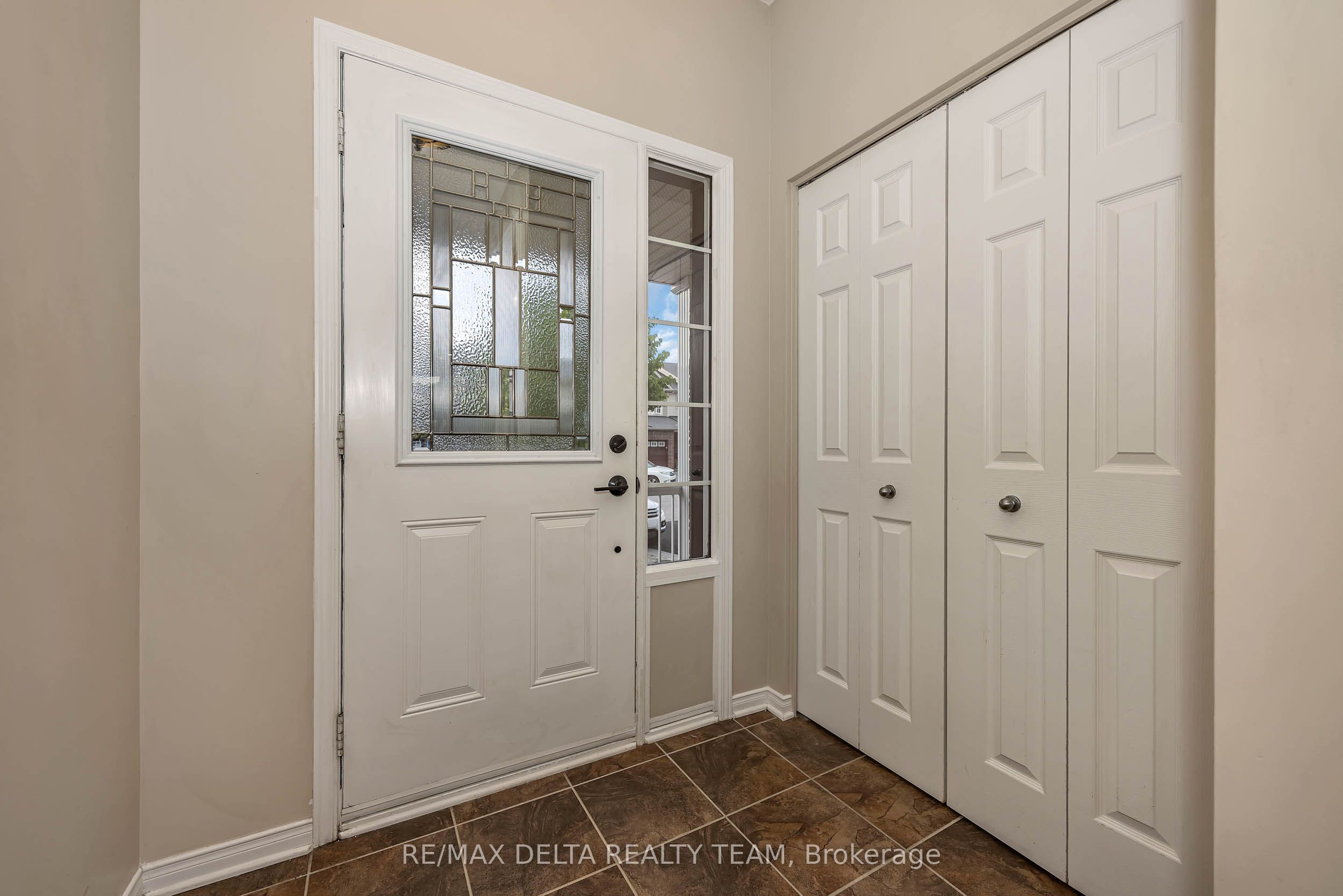 253 Cityview Crescent