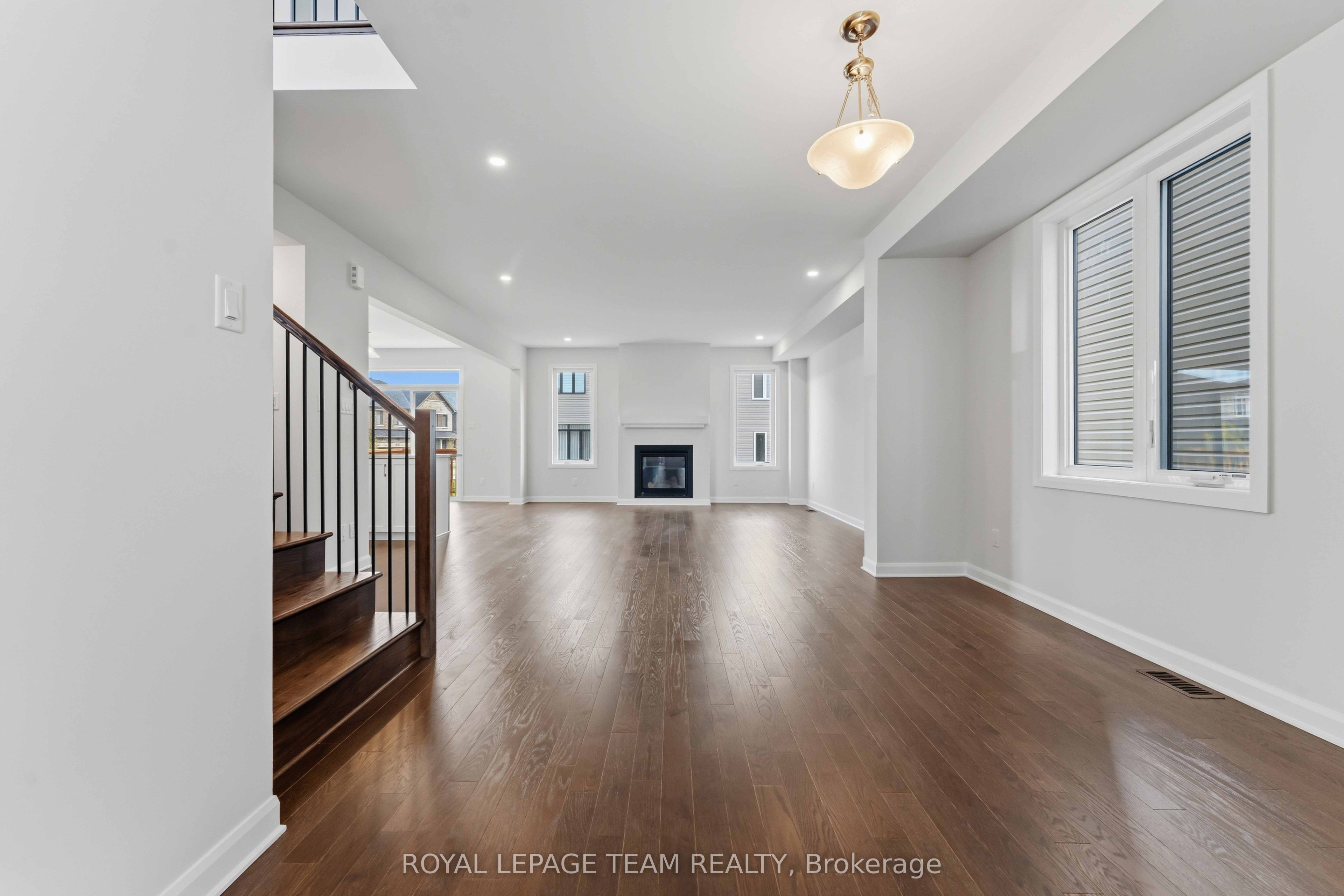 920 Locomotion Lane
