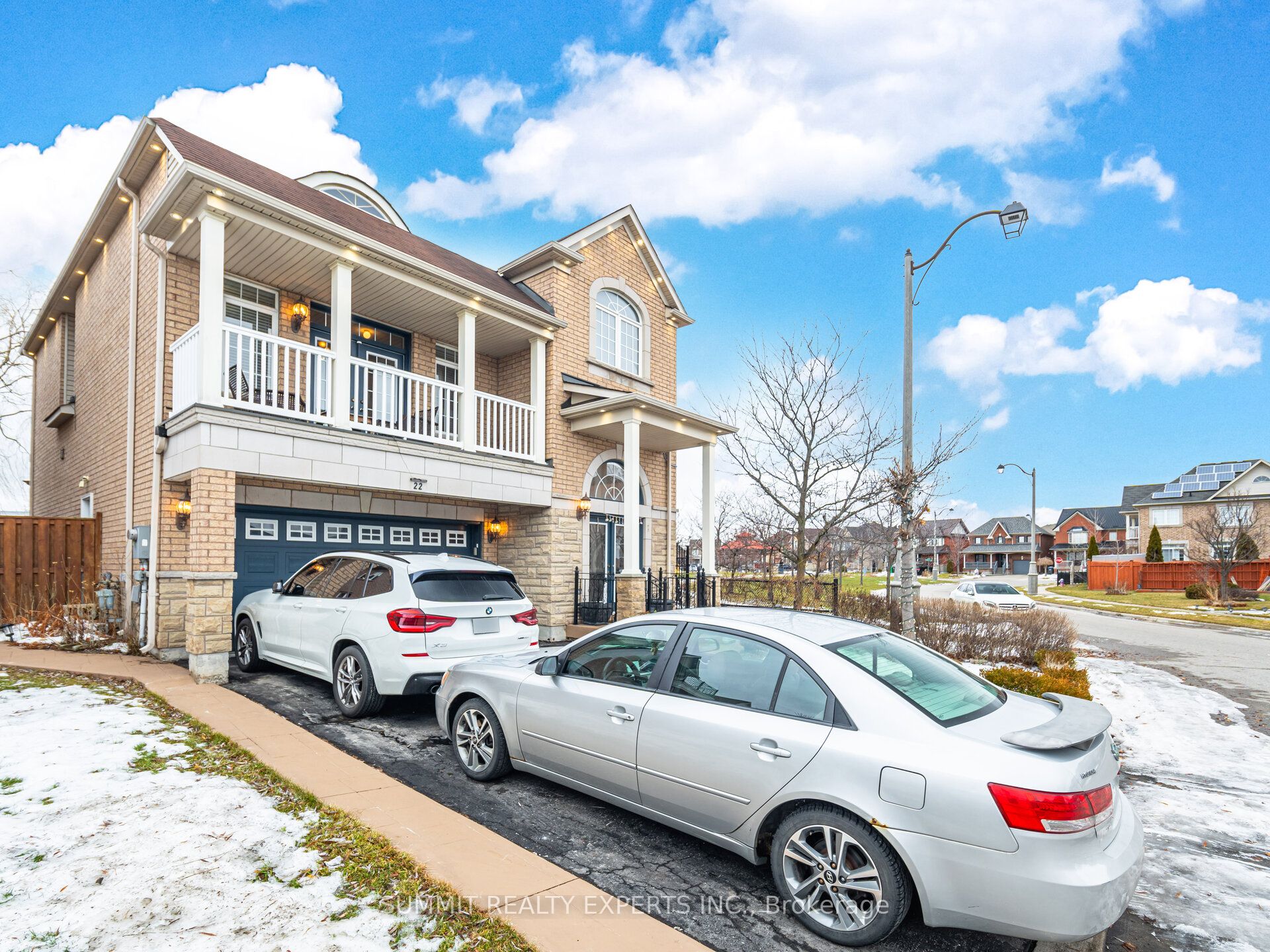 22 Baylawn Circle