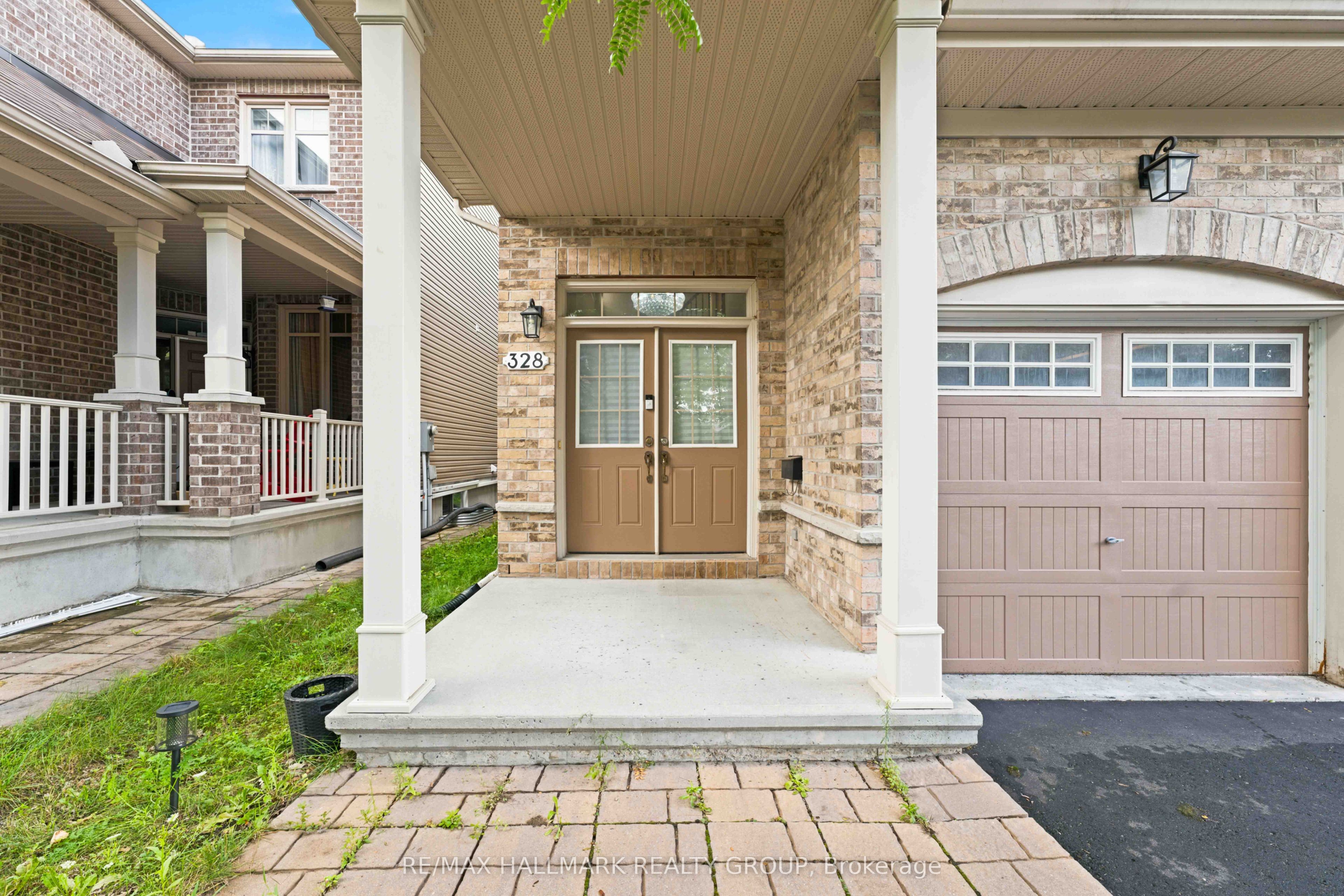 328 Laughlin Circle