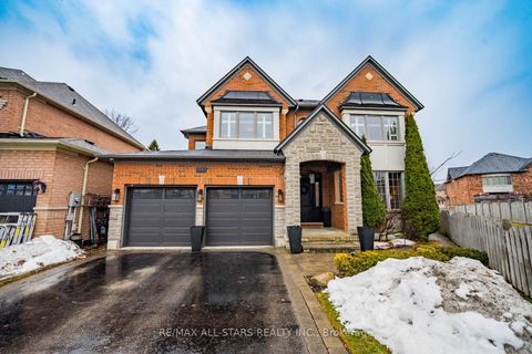 74 Braith Crescent Whitchurch-Stouffville ON L4A 0B9
