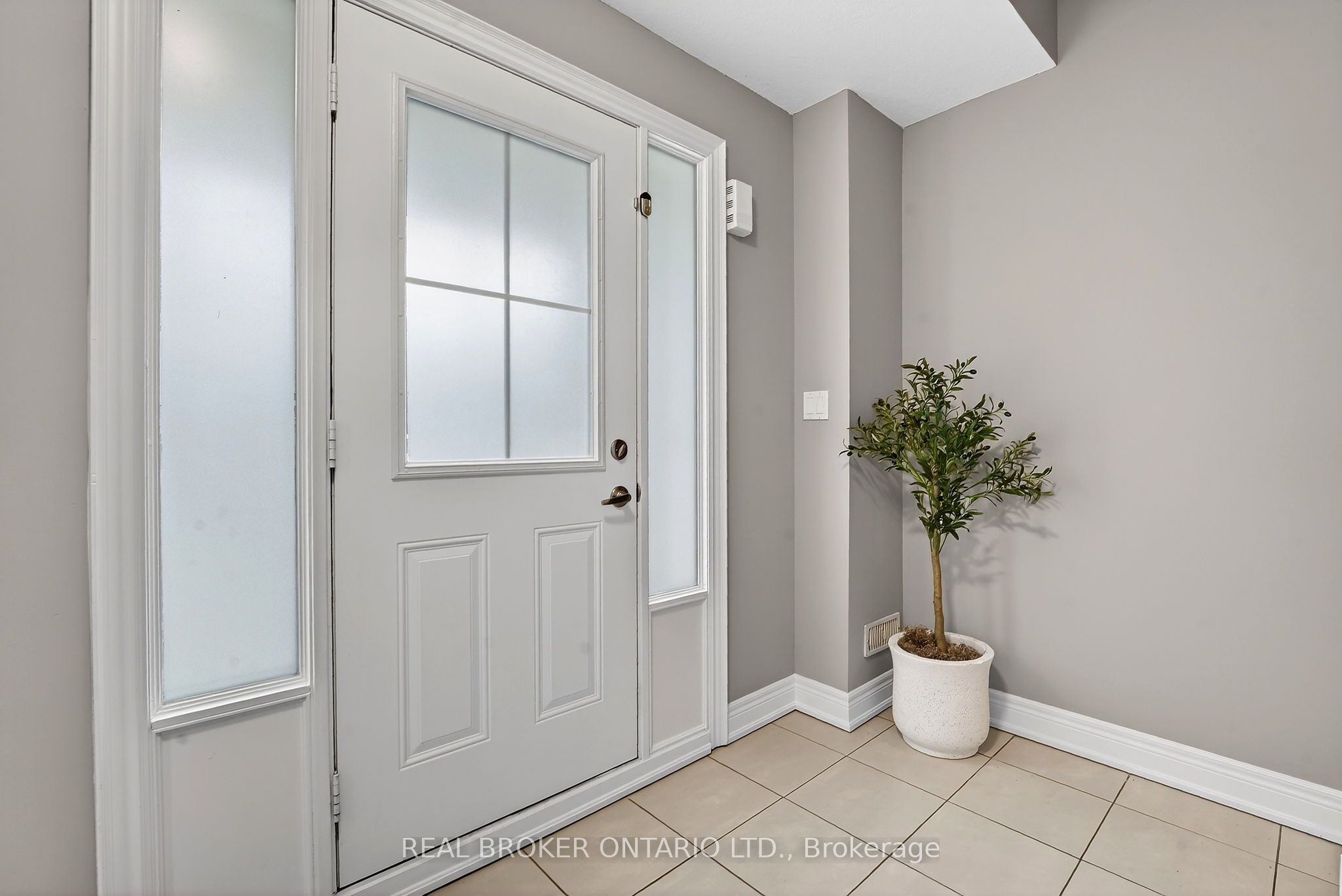 5000 Desantis Drive