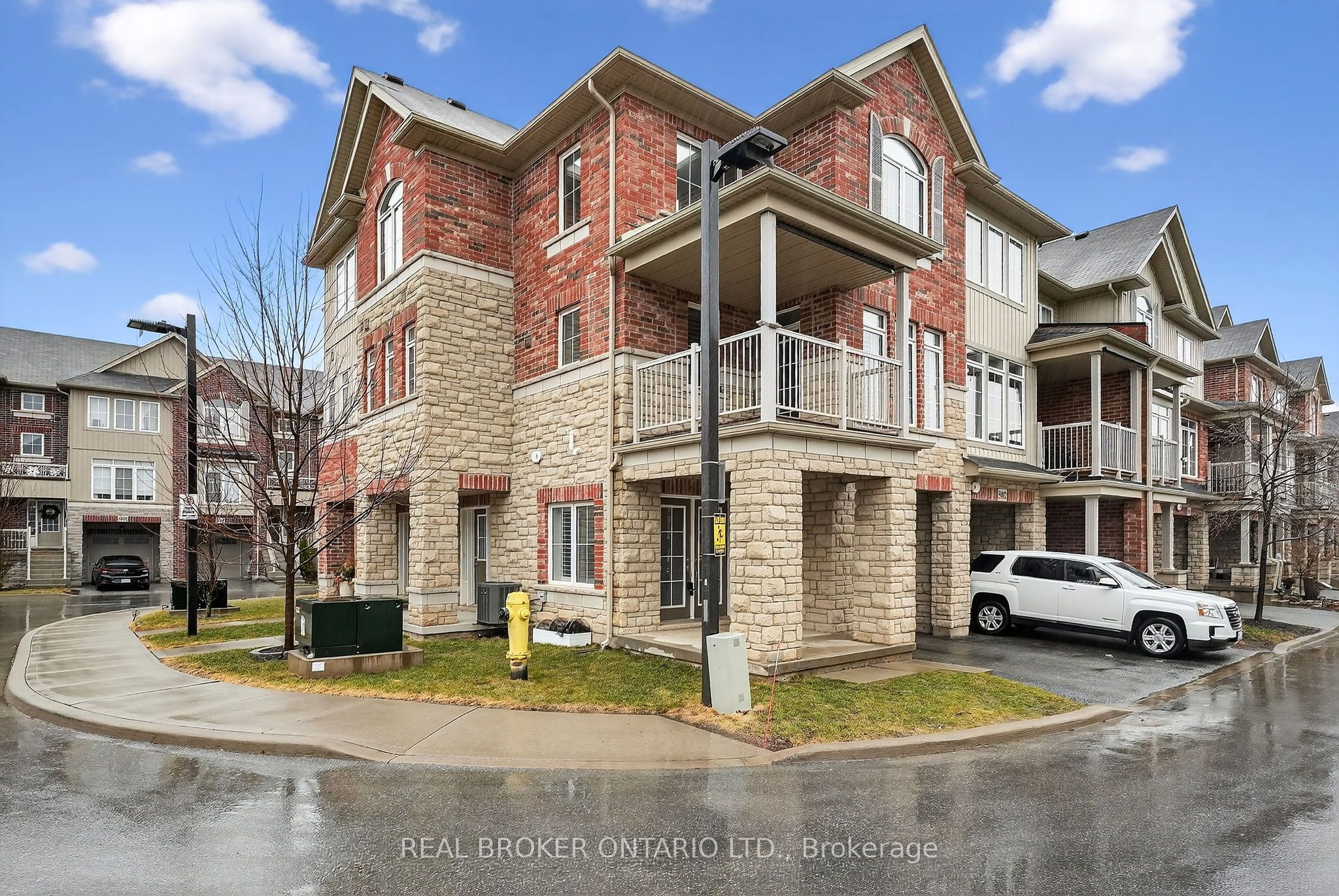 5000 Desantis Drive