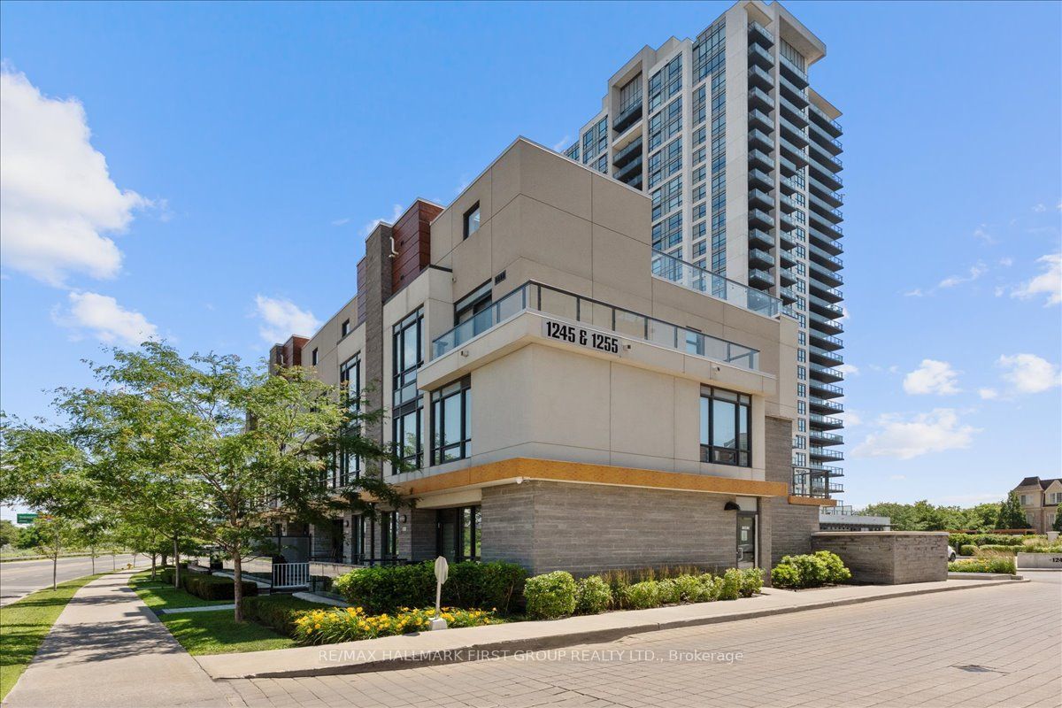 1245 Bayly Street TH4