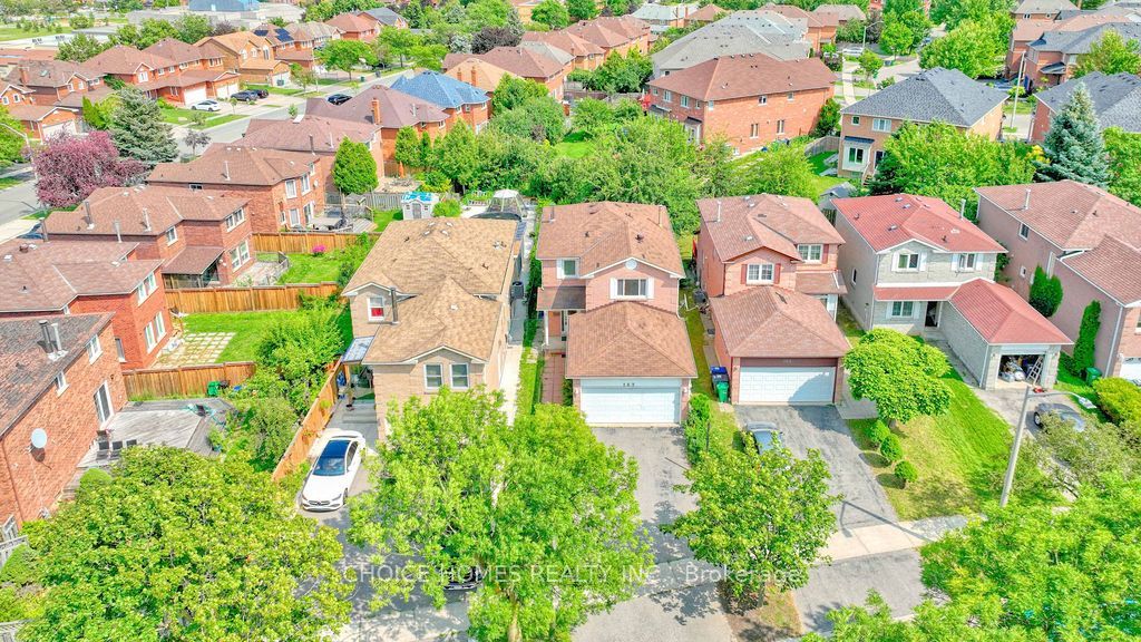 162 Clansman Trail