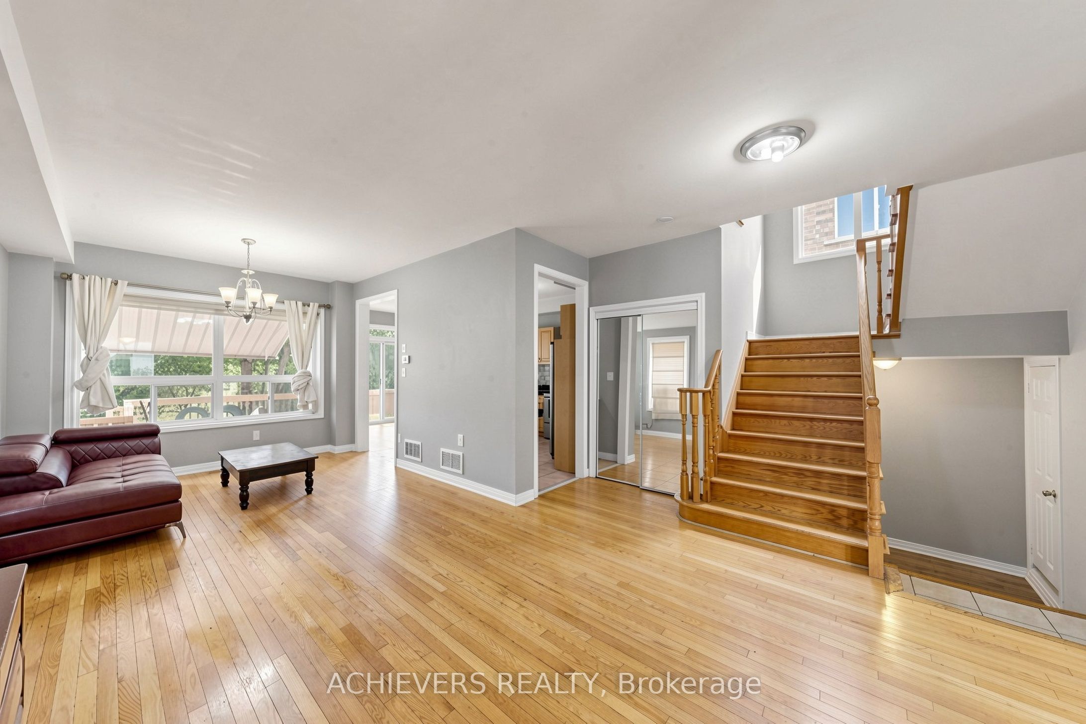 517 Navigator Drive