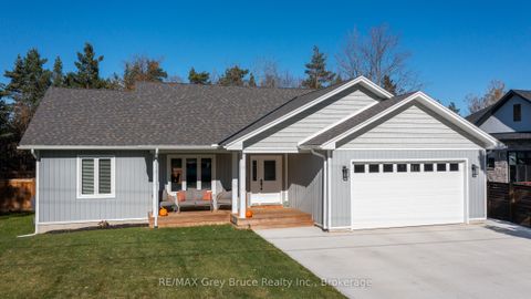 611 Sixth Street N South Bruce Peninsula ON N0H 2G0