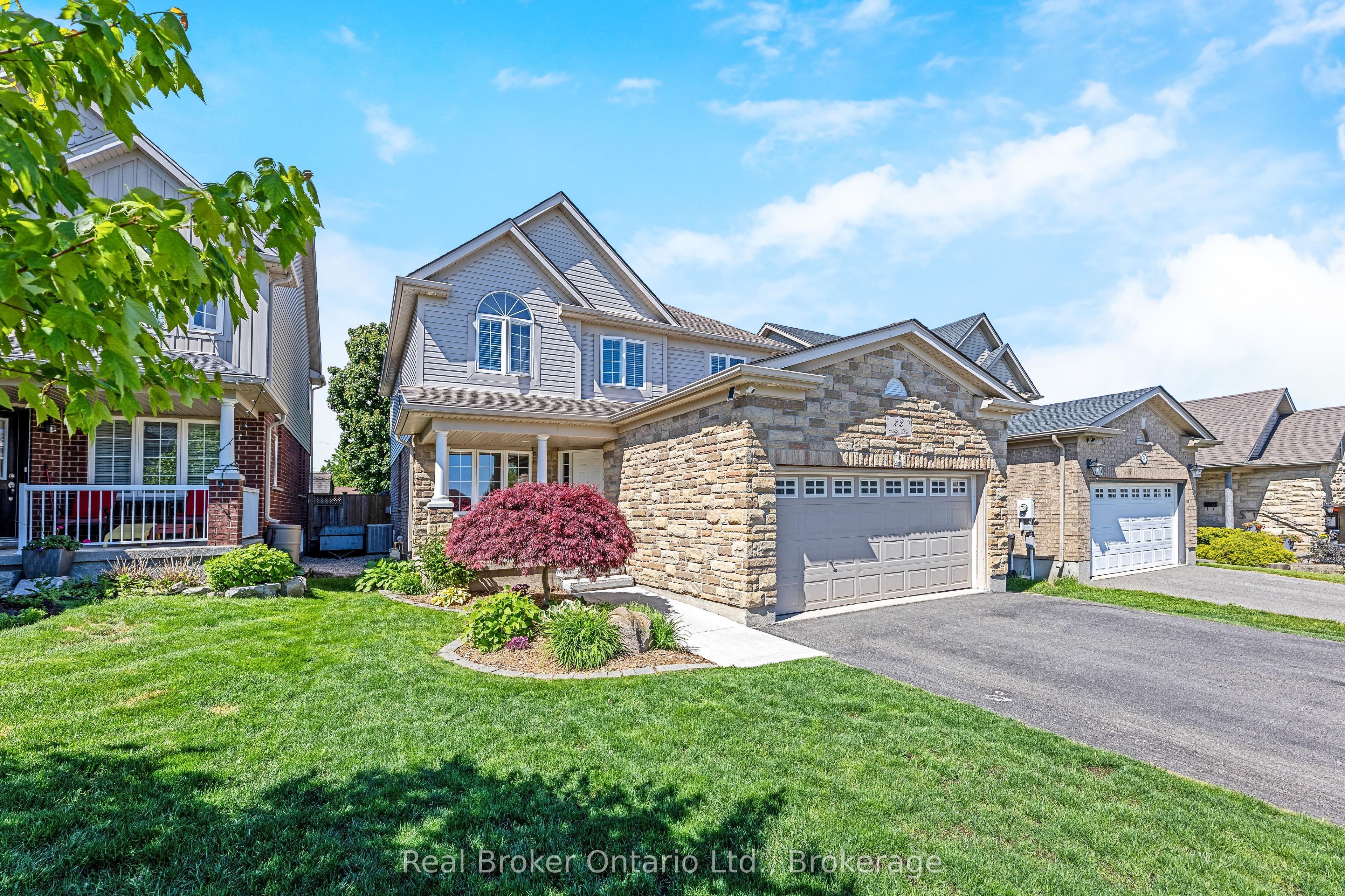 22 ATTO Drive