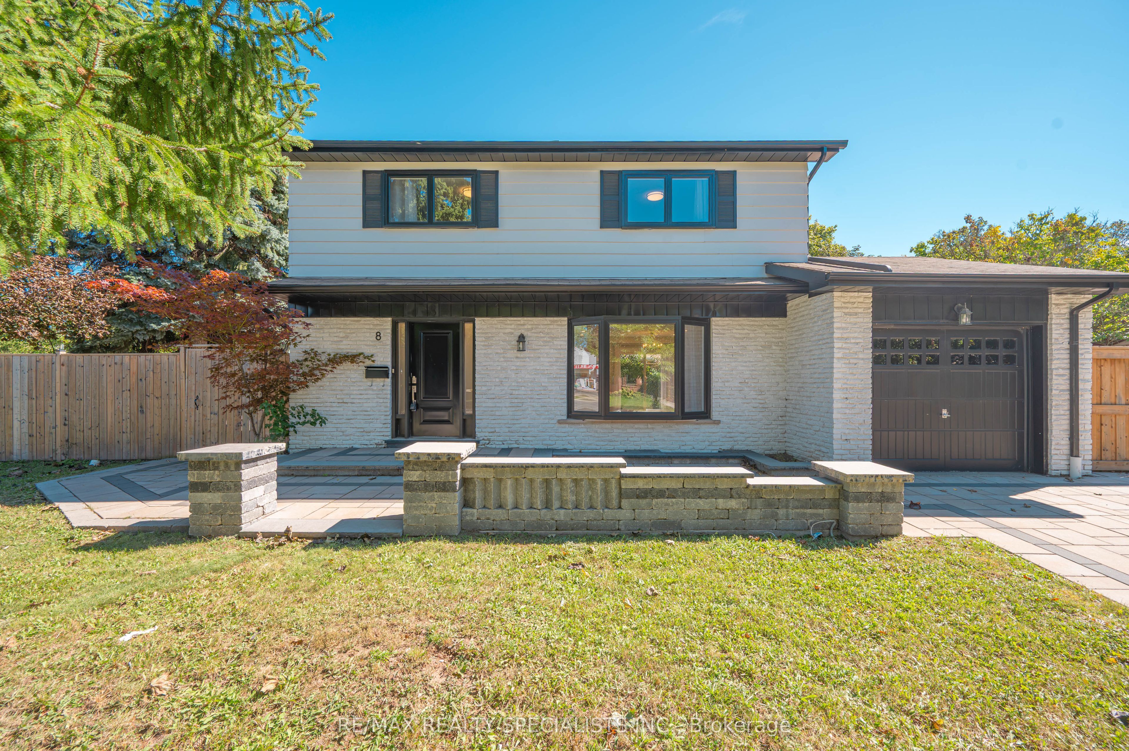 8 CULHAM Street