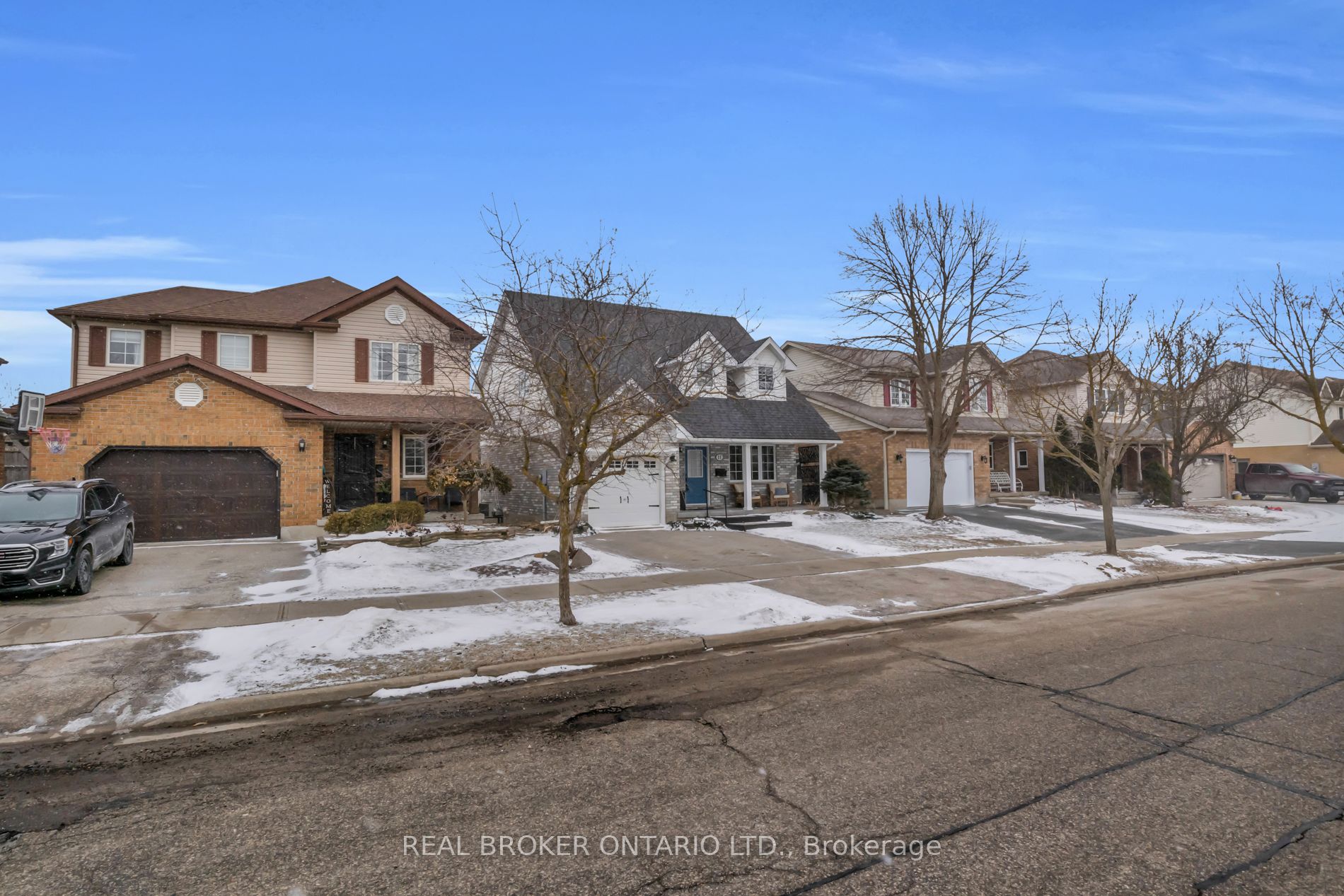 11 Raising Mill Gate