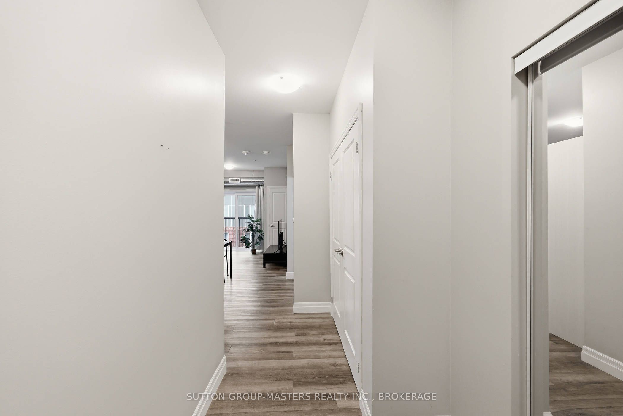 501 Frontenac Street 413