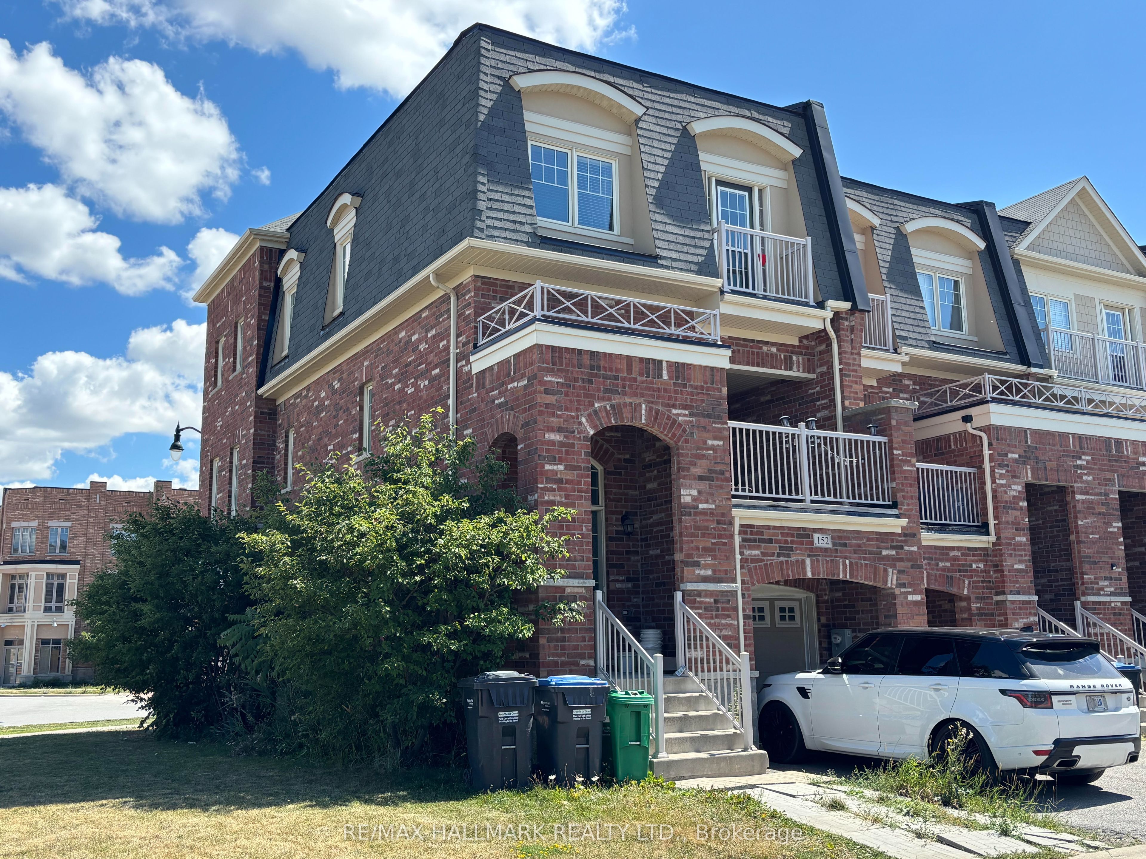 152 Inspire Boulevard