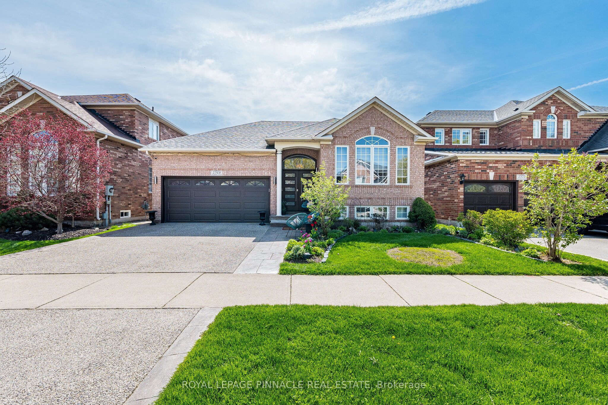 2368 Foxhole Circle