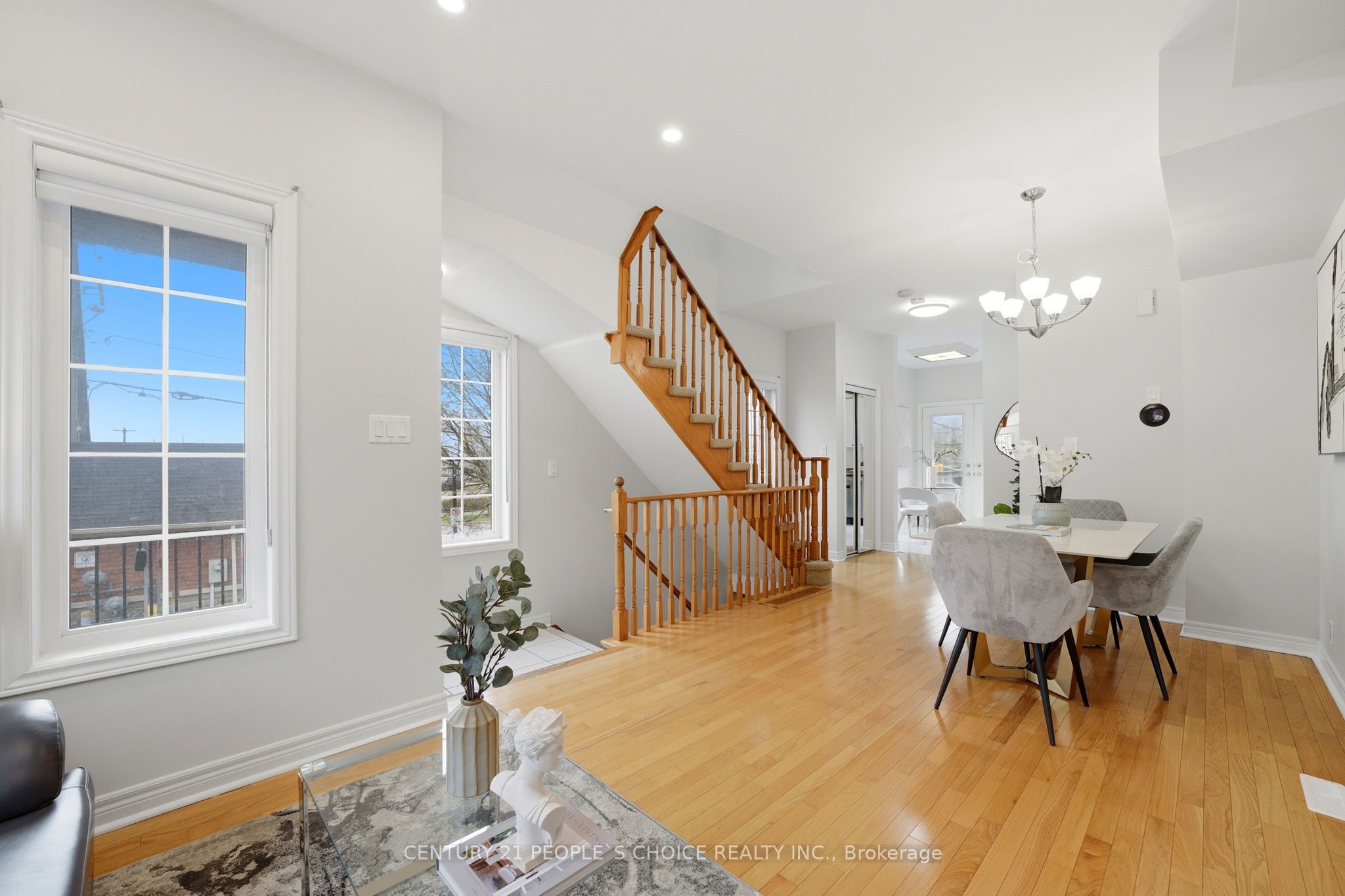 1330 Altona Road 1