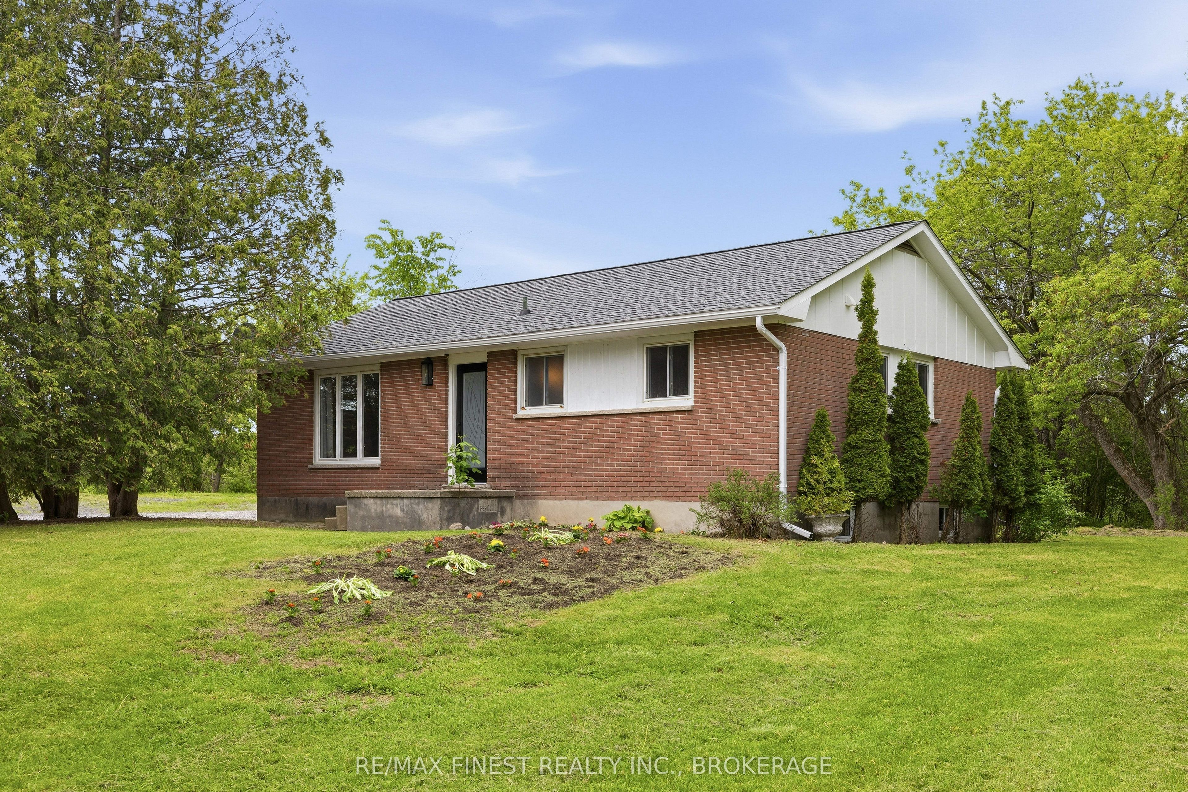 1604 Joyceville Road
