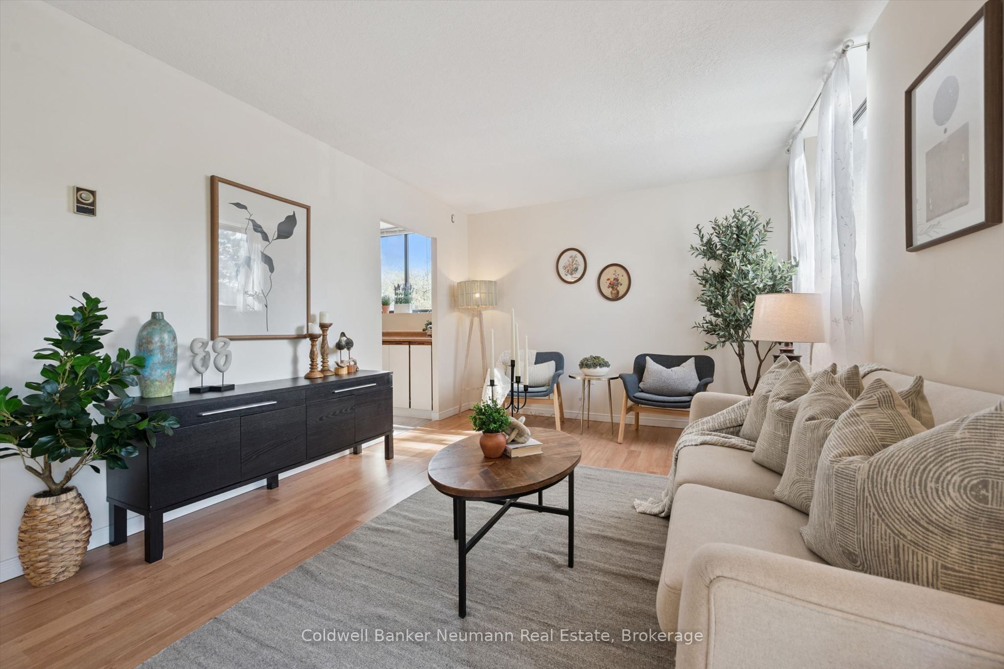 89 Westwood Road 311
