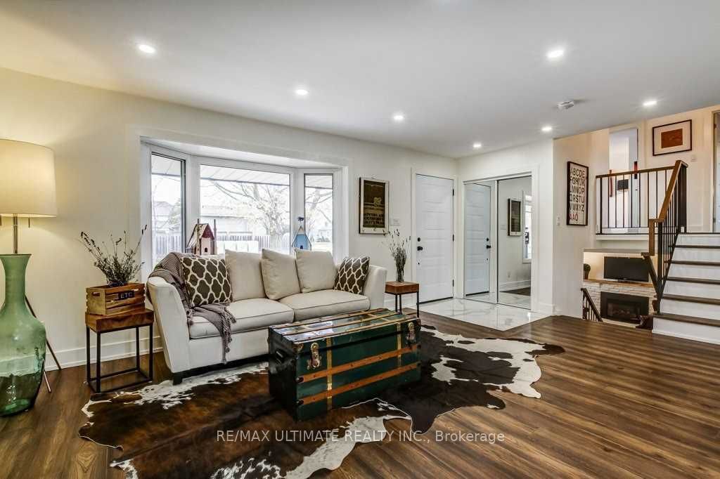 2391 Wyandotte Drive