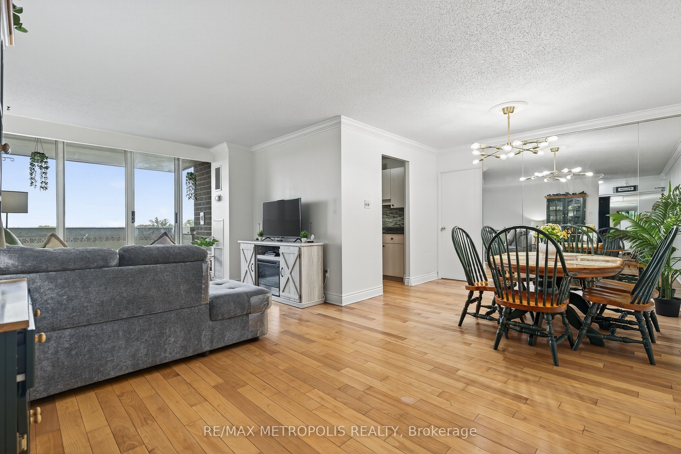 44 Falby Court 707