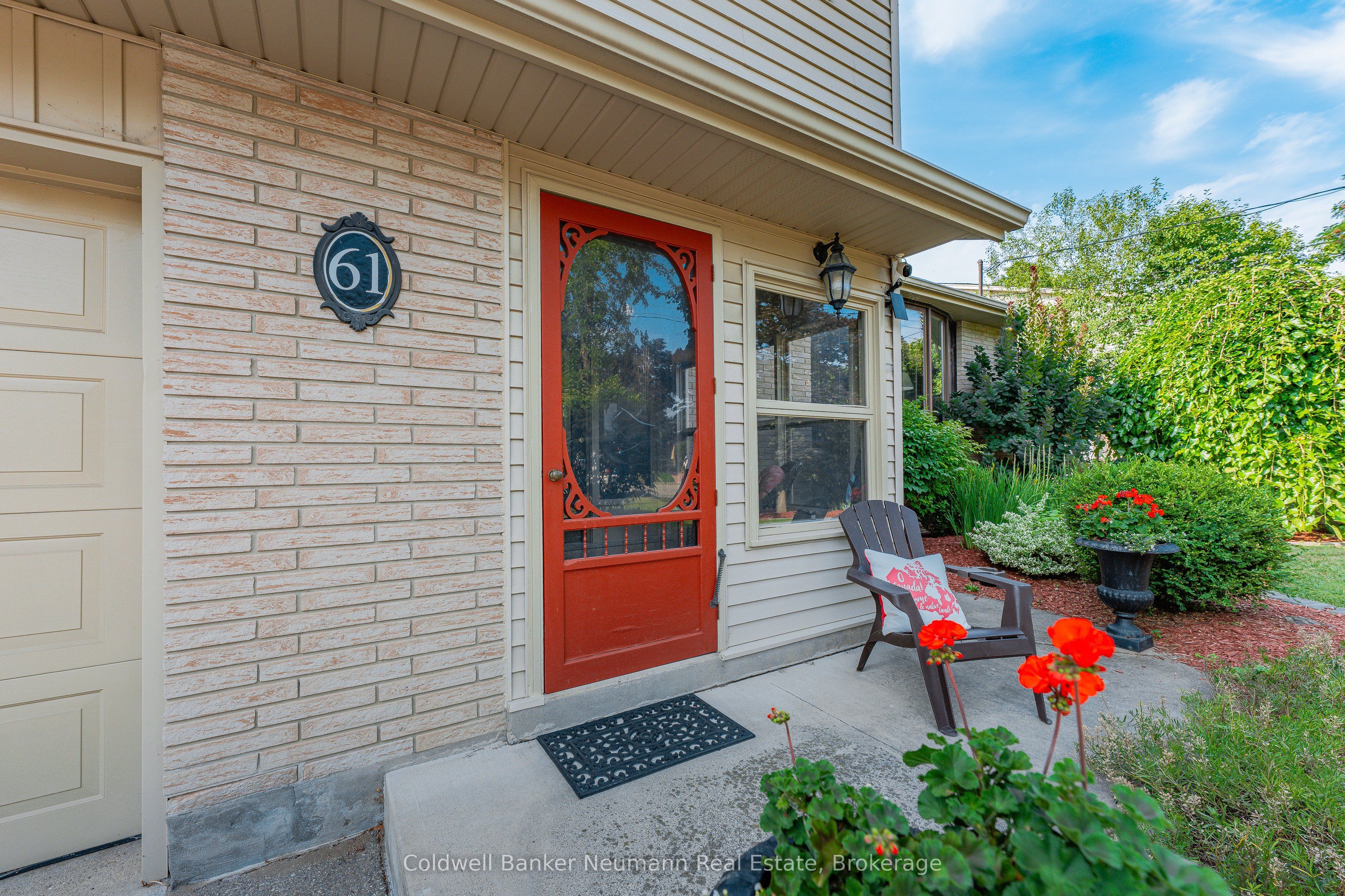 61 Bellevue Street