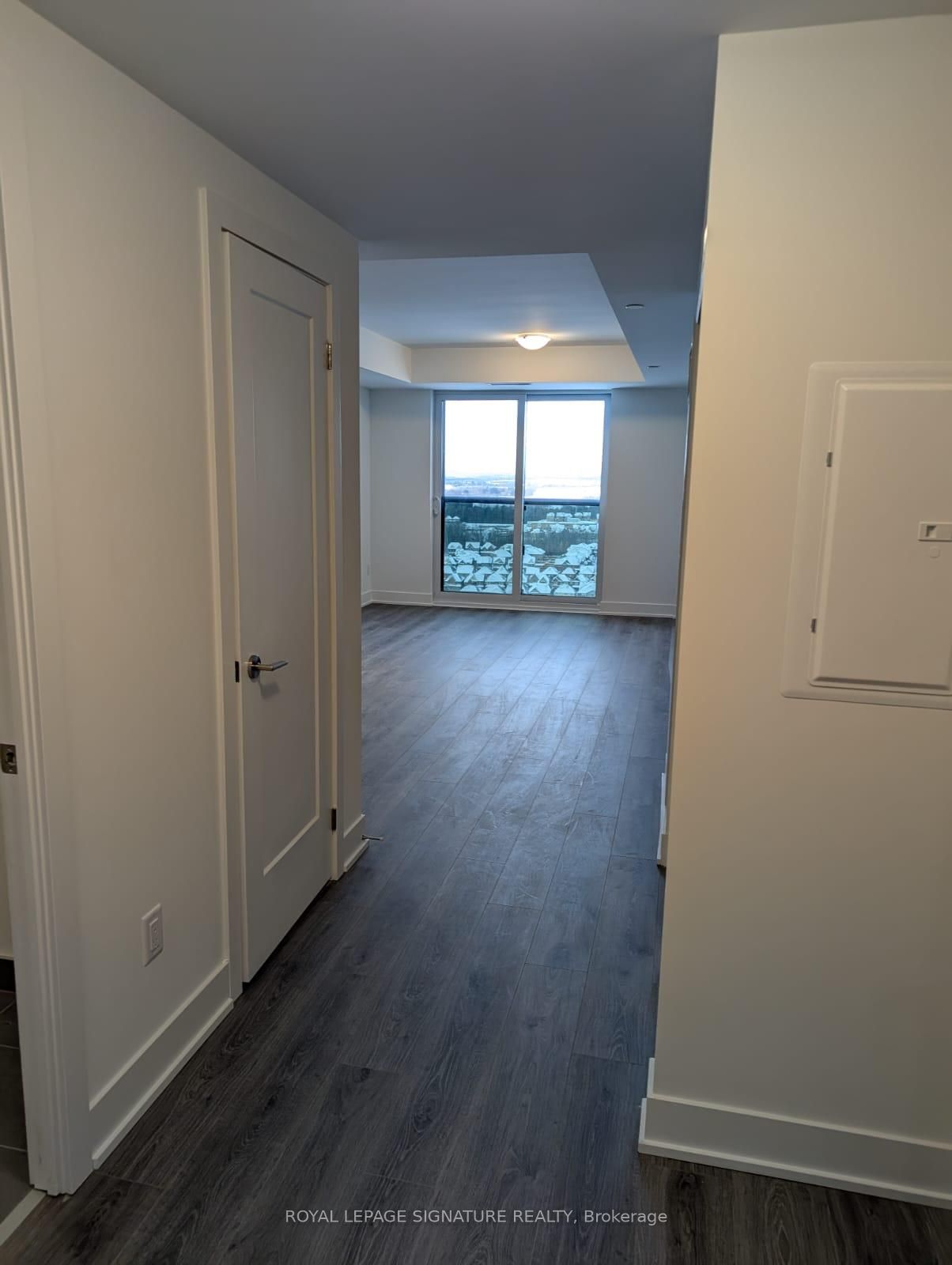 2545 Simcoe Street N 2309
