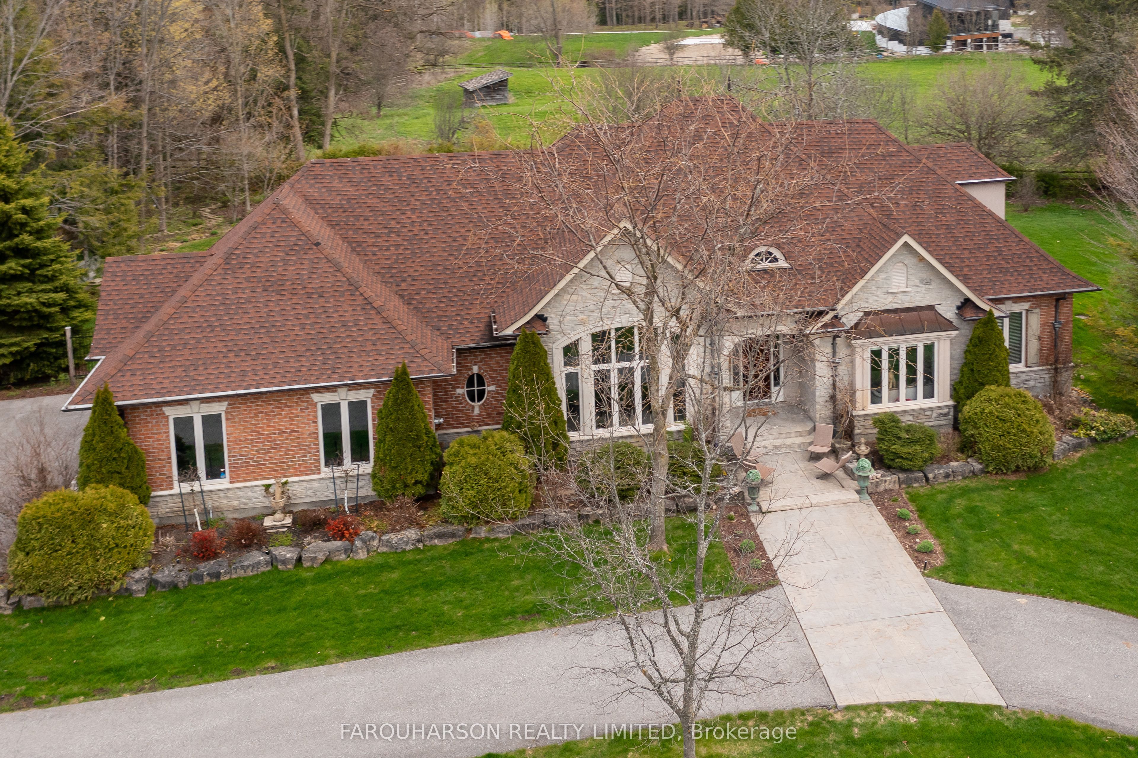10 Earl Cook Drive
