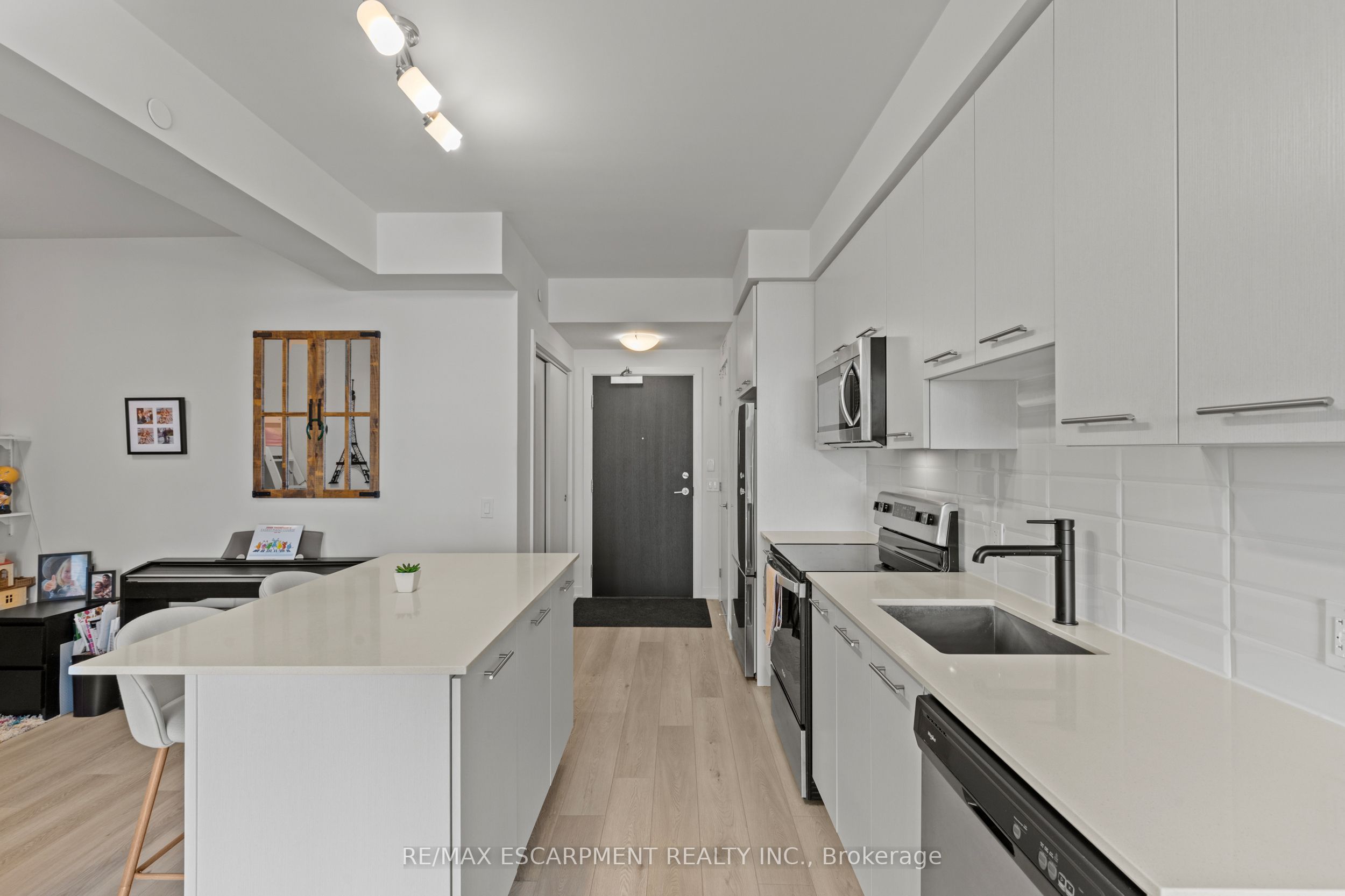 385 Winston Road 1110