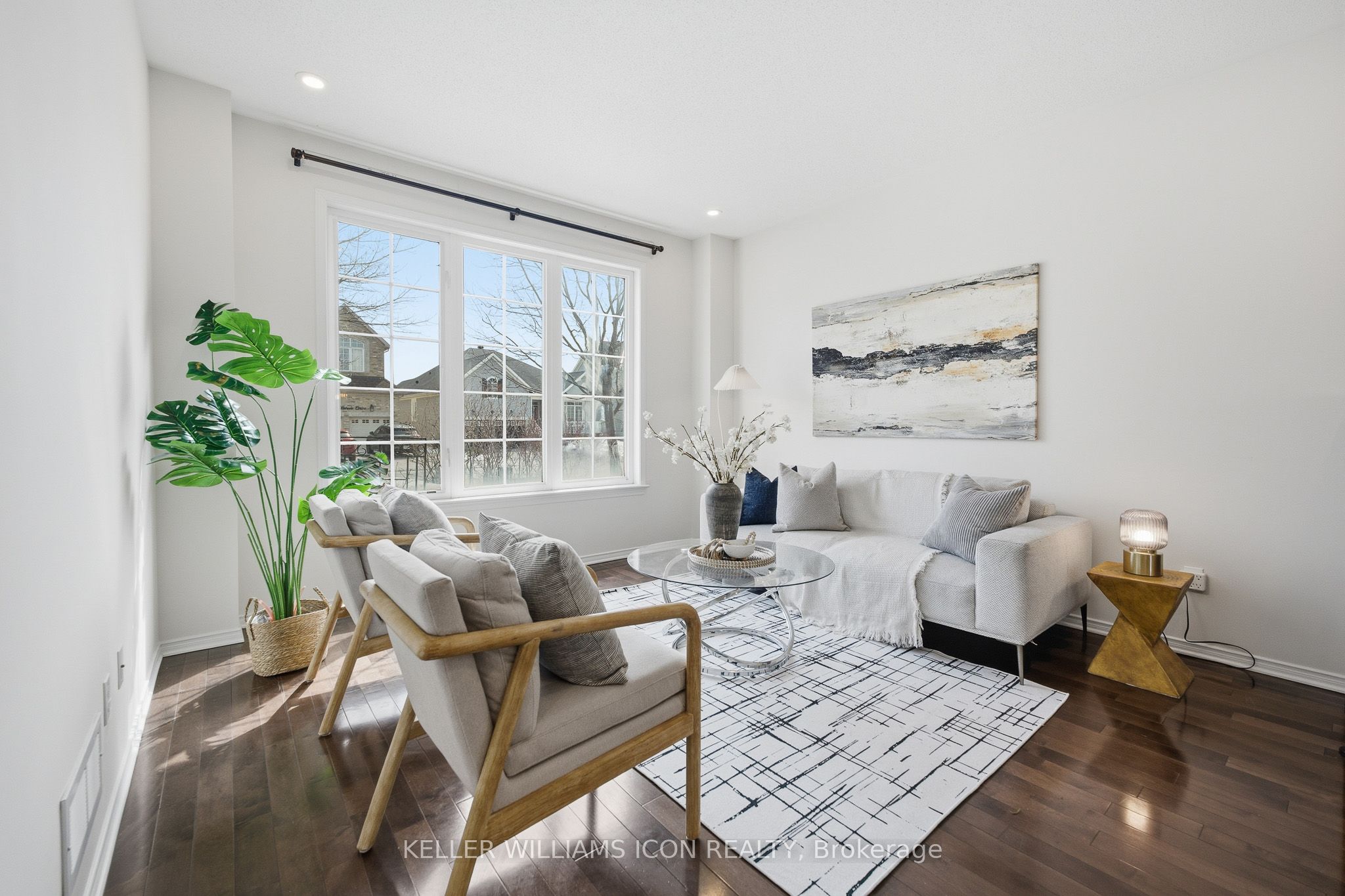 796 Kilbirnie Drive