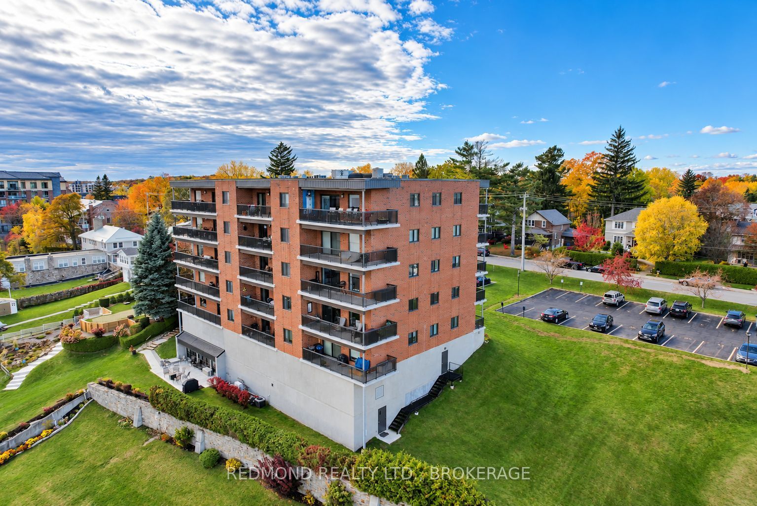 235 South Street S 202