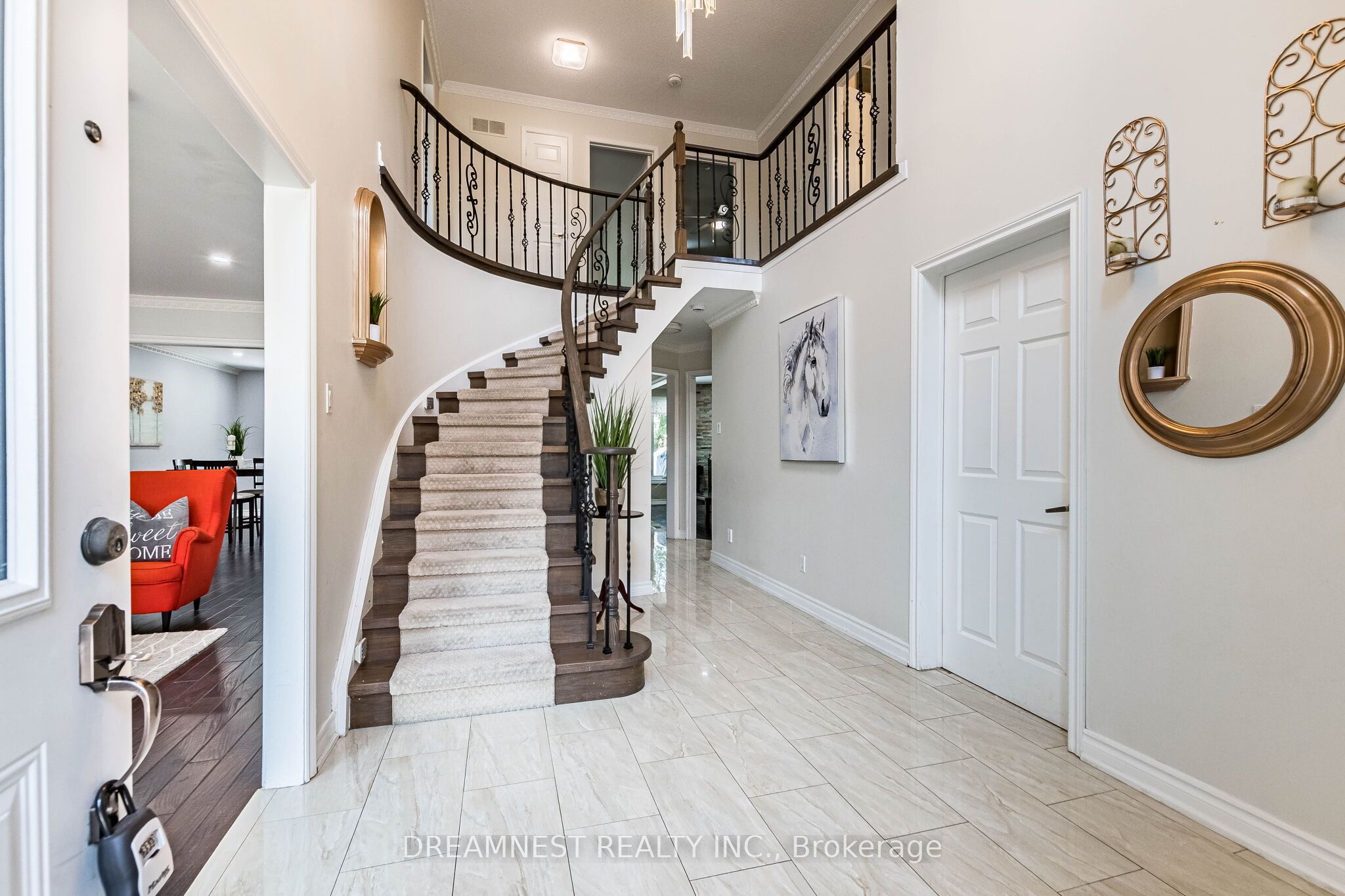 5959 Ladyburn Crescent