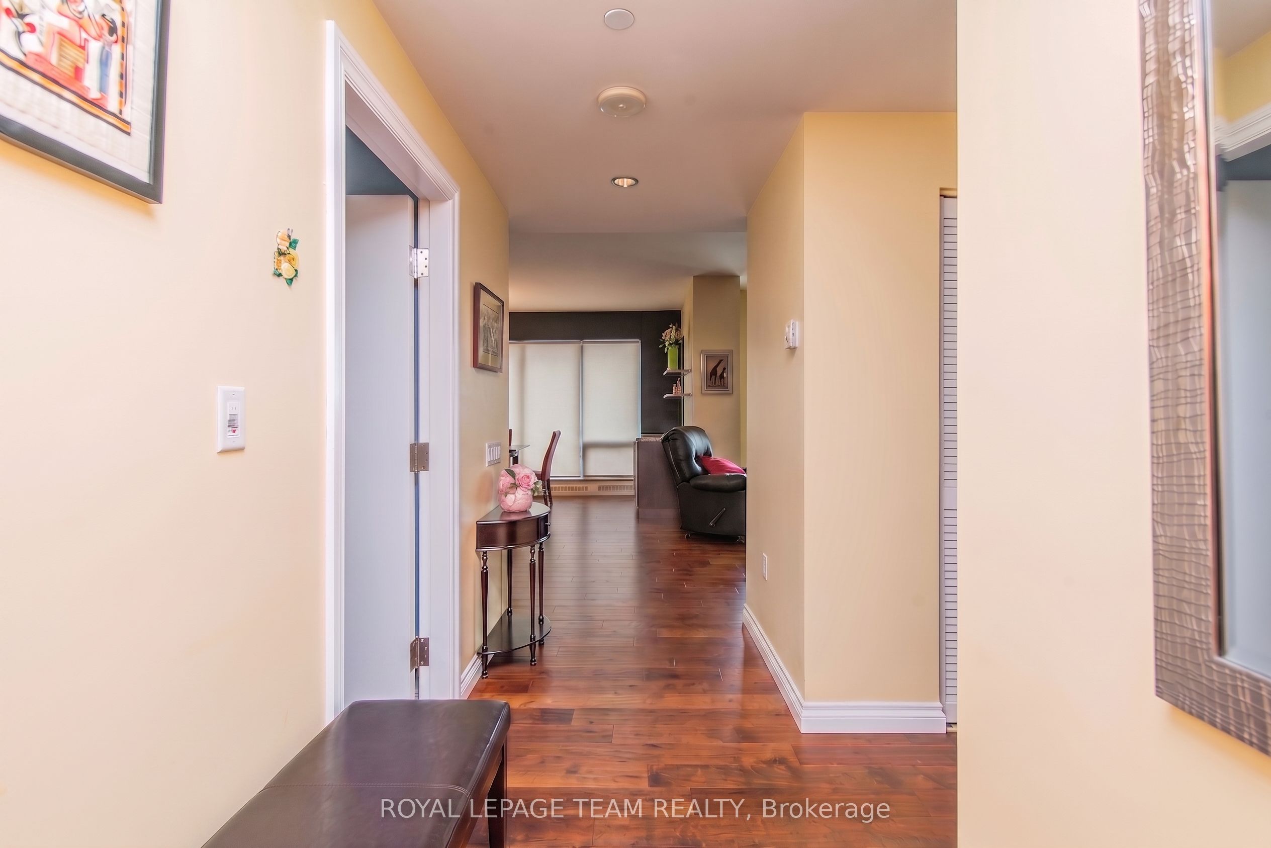 90 George Street 1307