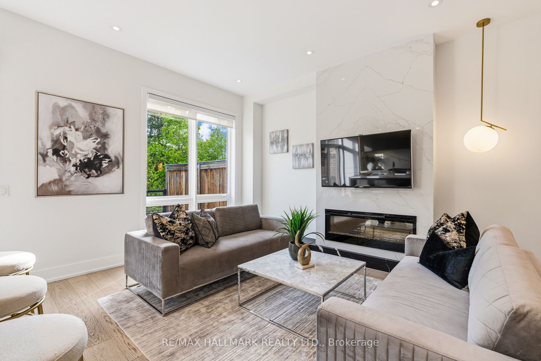 46 Crestridge Drive