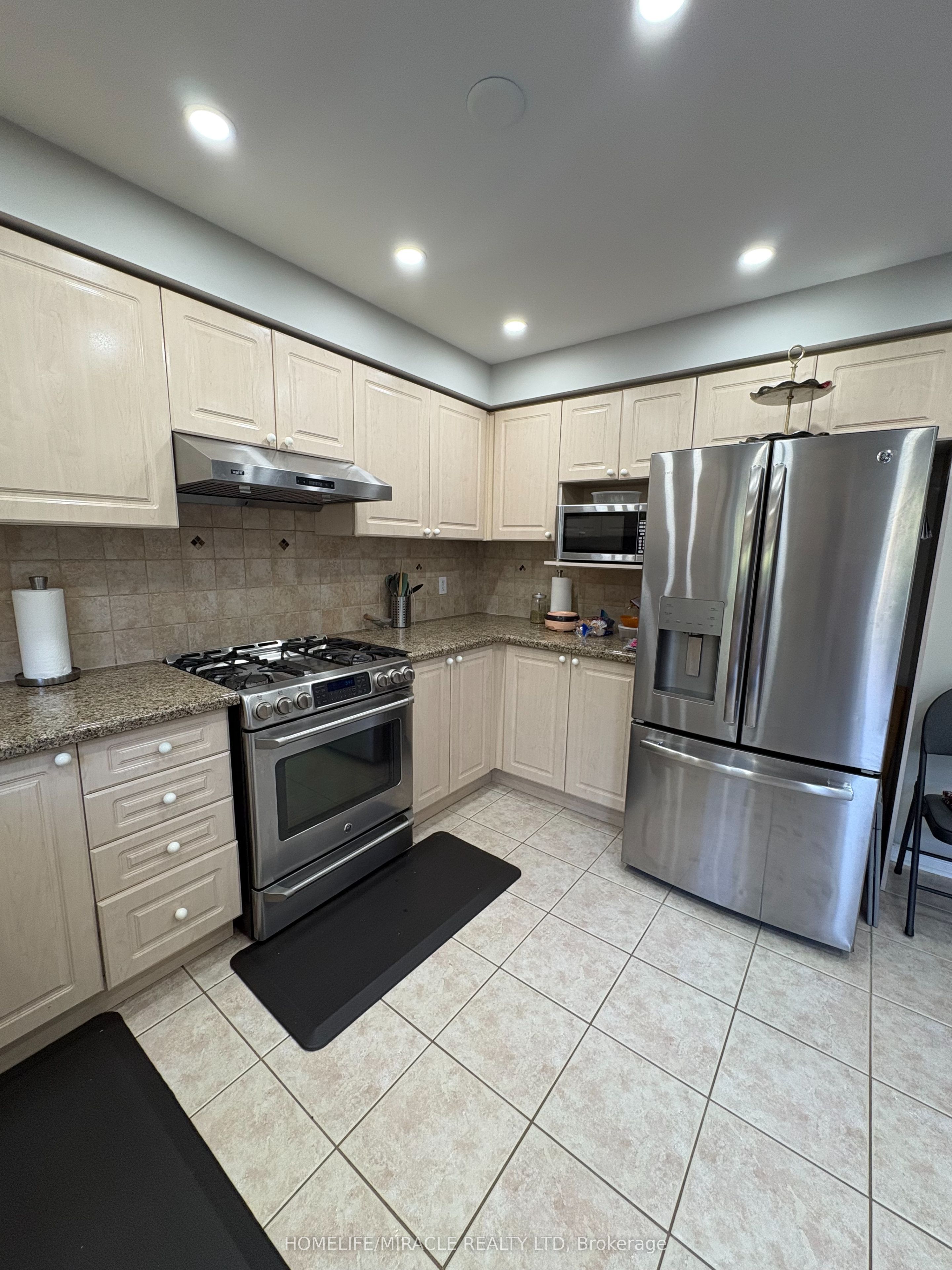 15 Nobbs Drive