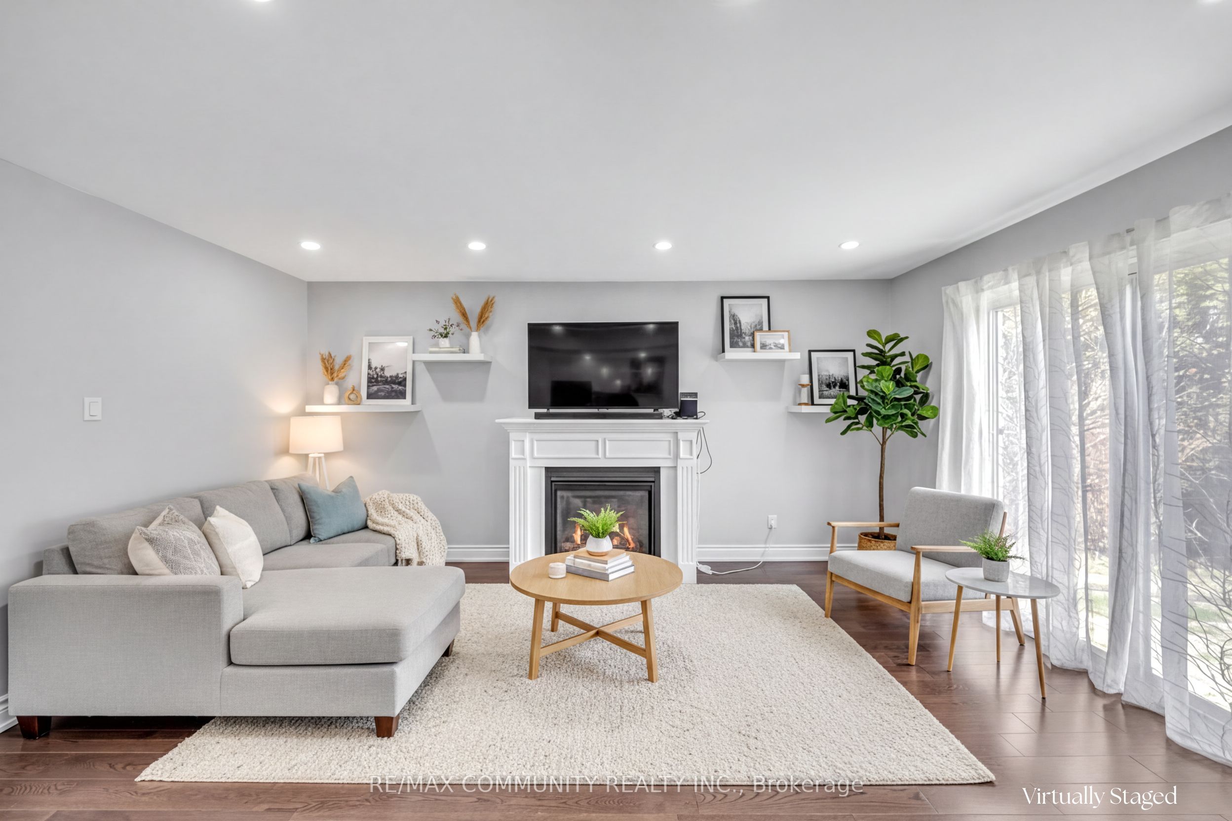 3275 Greenbelt Crescent