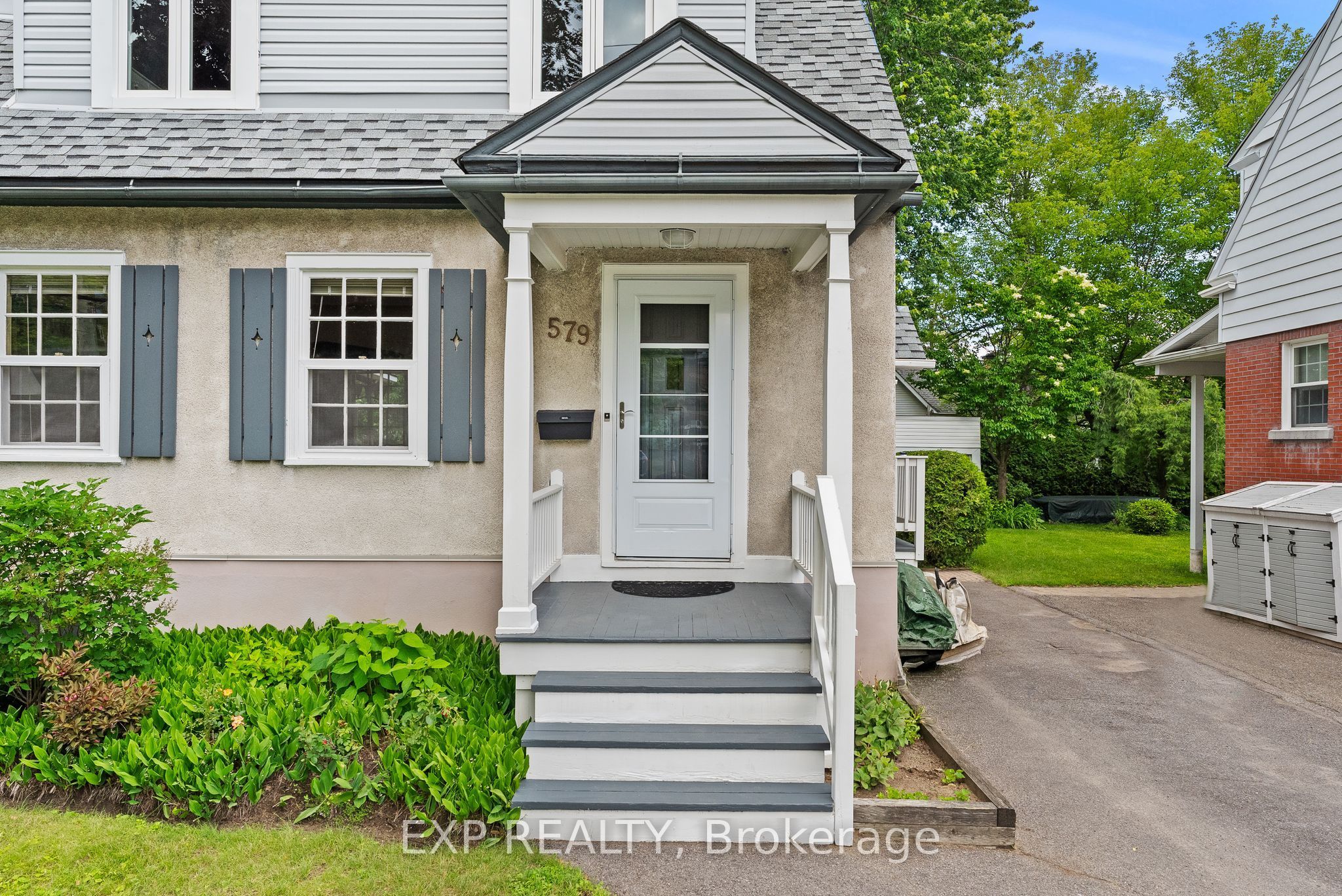 579 Broadview Avenue