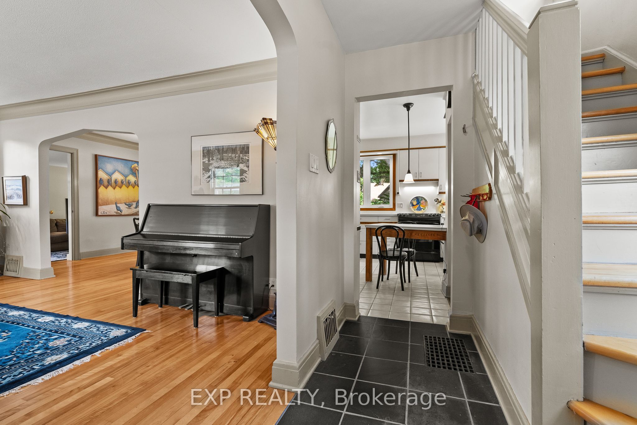 579 Broadview Avenue