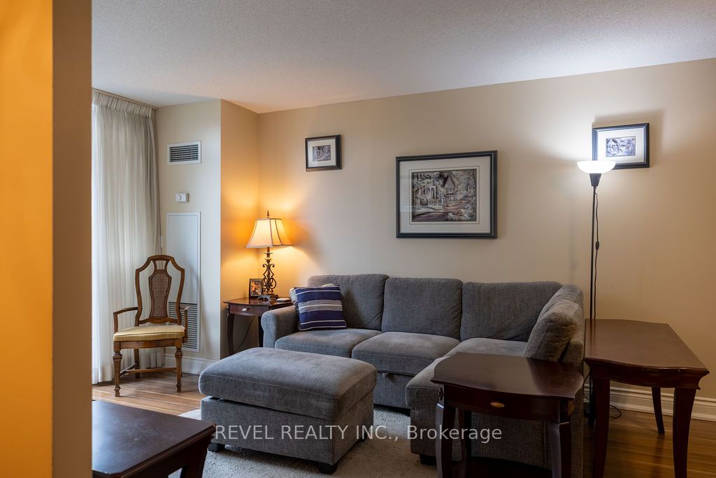 1150 Parkwest Place 104