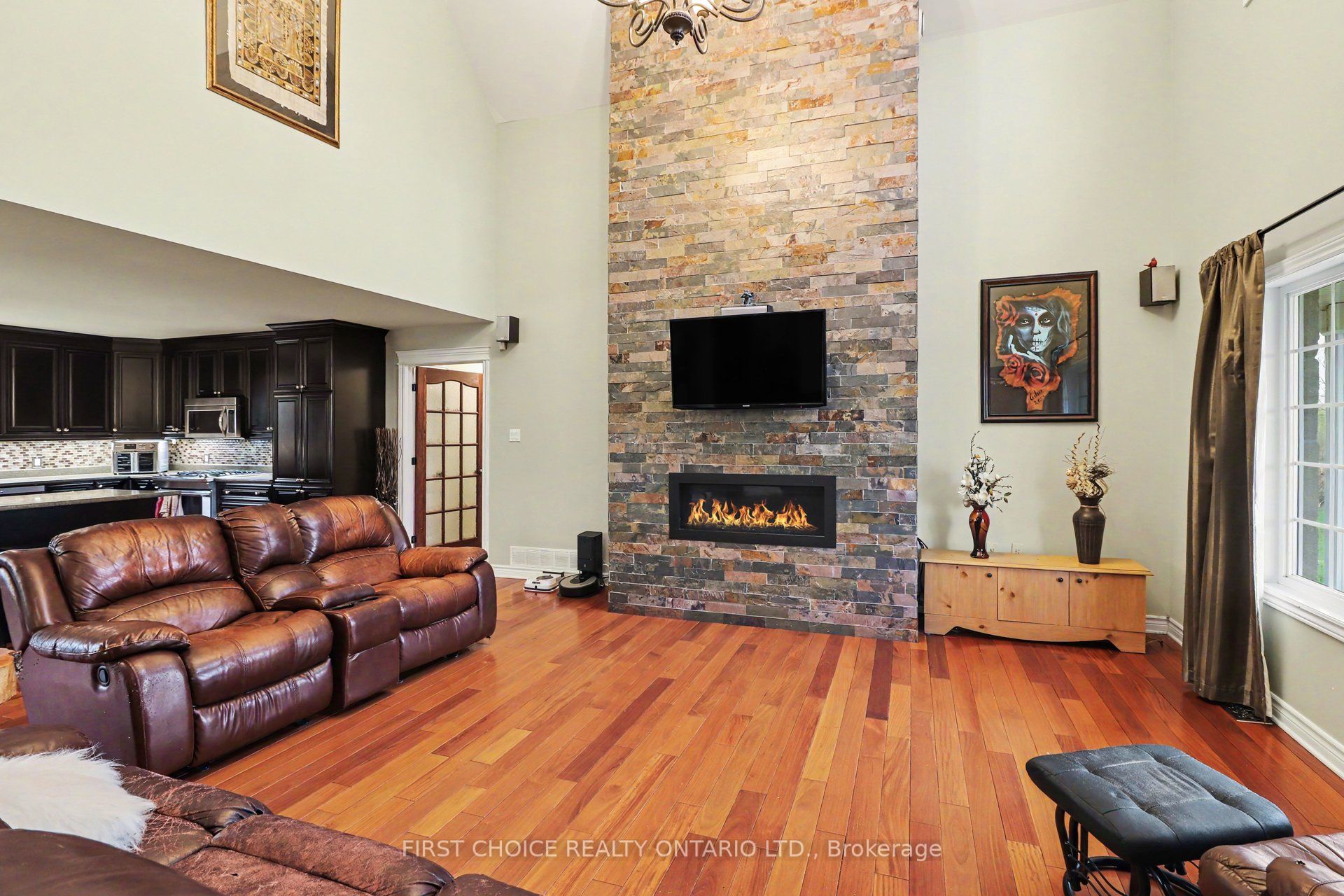 200 Hughson Place