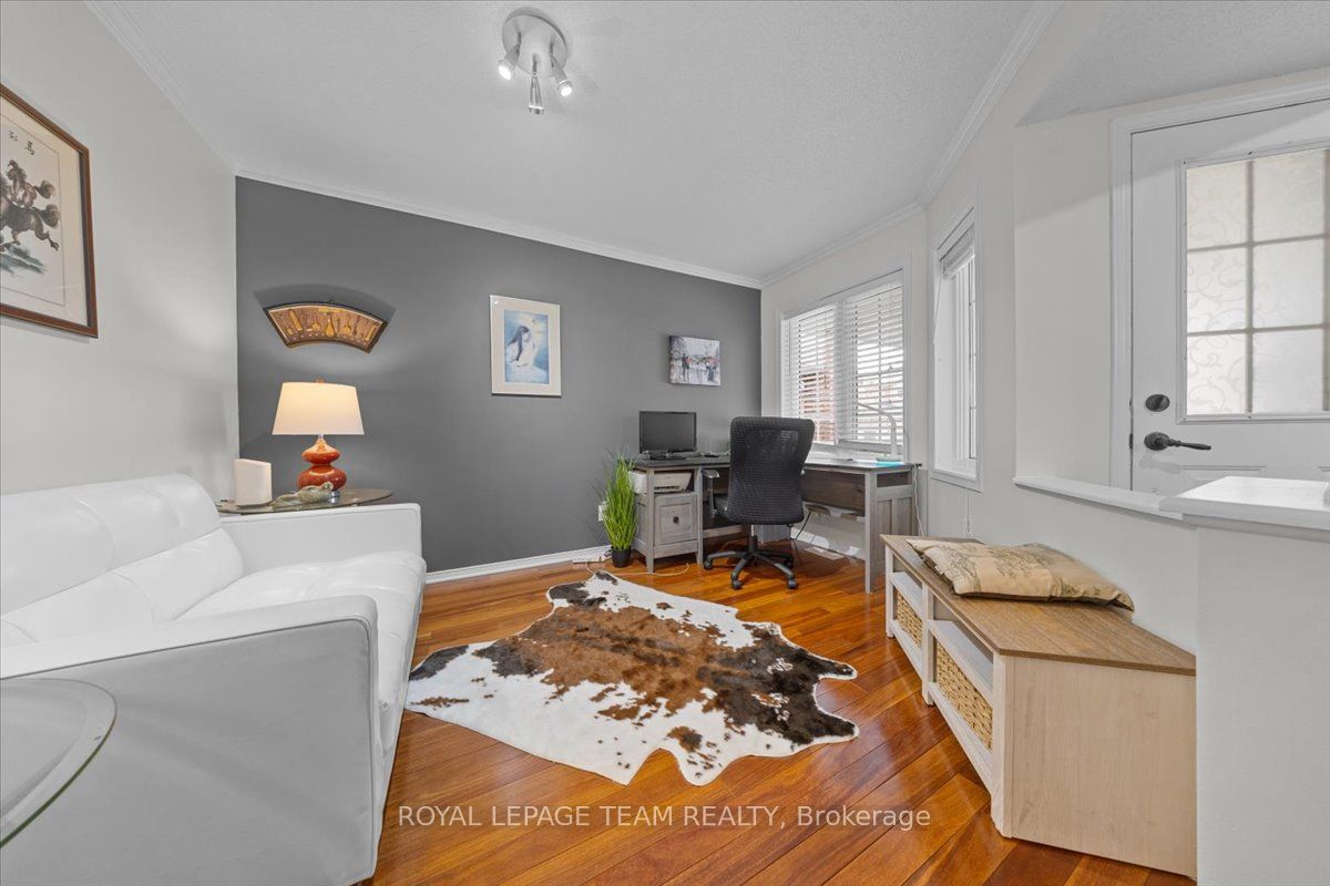 115 Fairlop Way