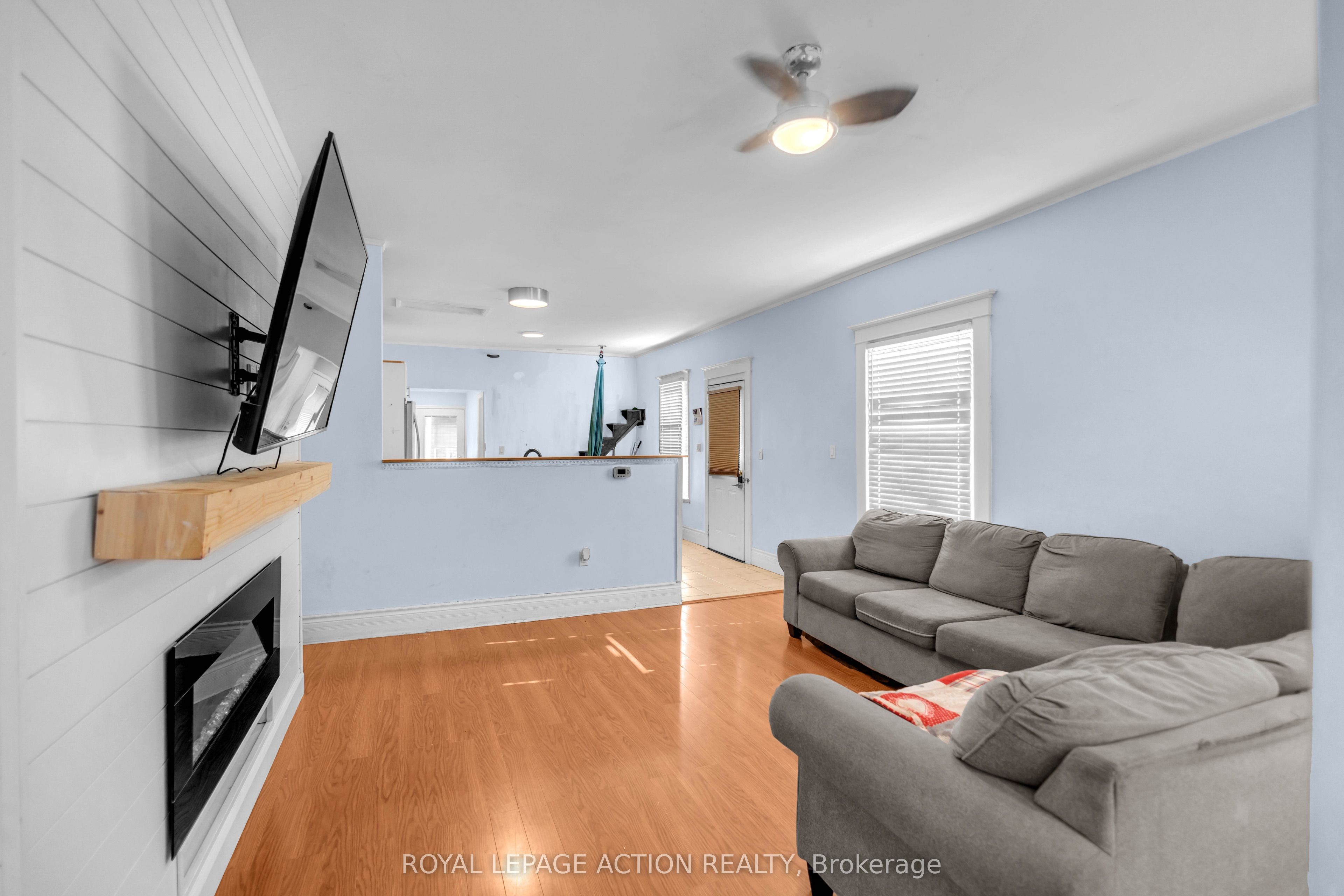 55 Aberdeen Avenue