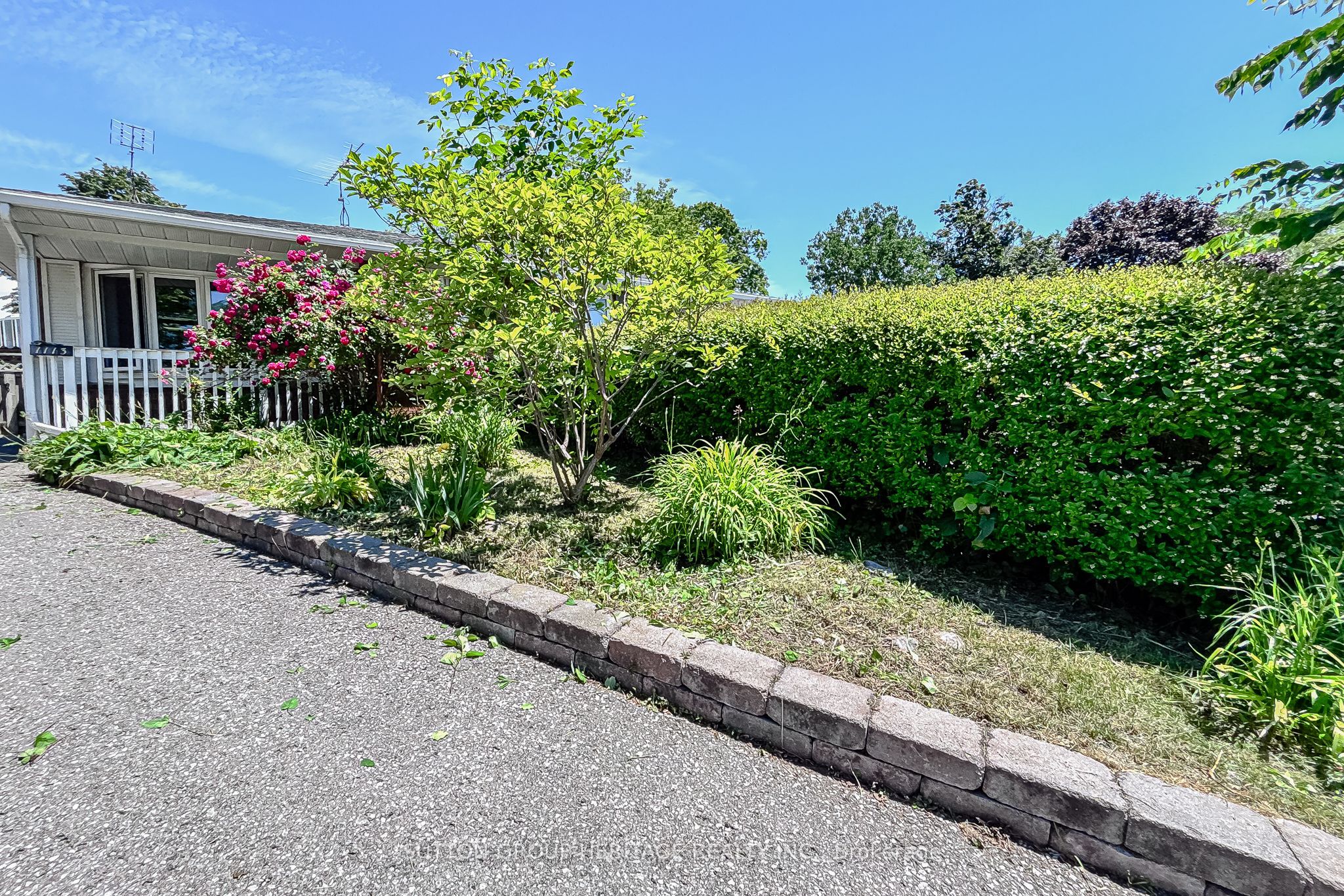 1113 Valley Court
