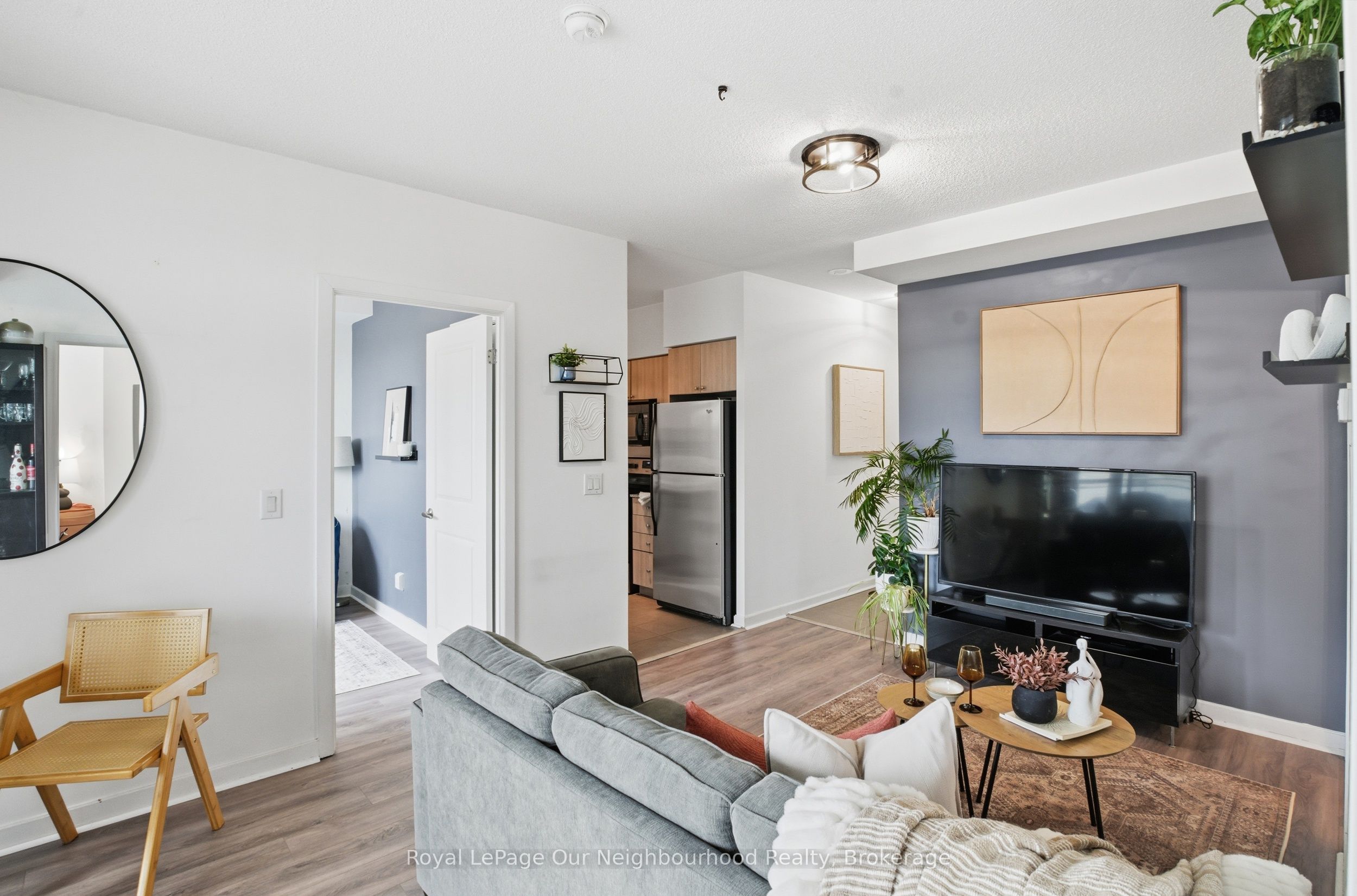 1235 BAYLY Street 301