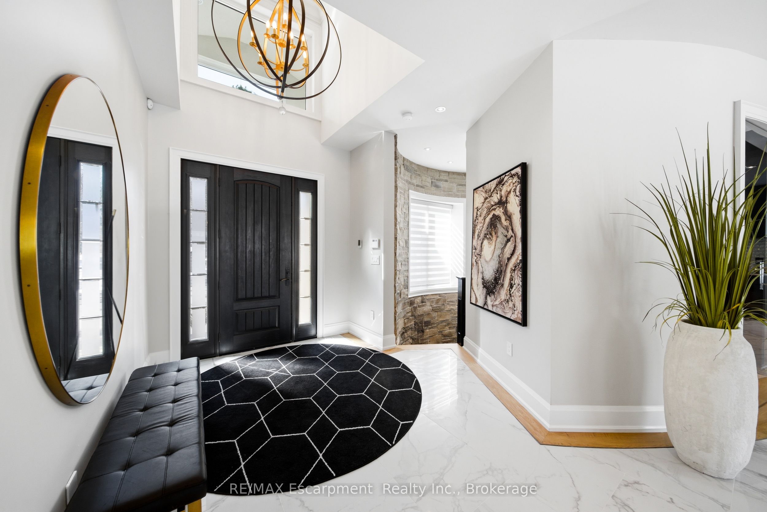 3205 Highpoint Court