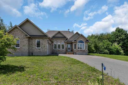 257 Starlight Place Stittsville - Munster - Richmond ON K0A 1B0