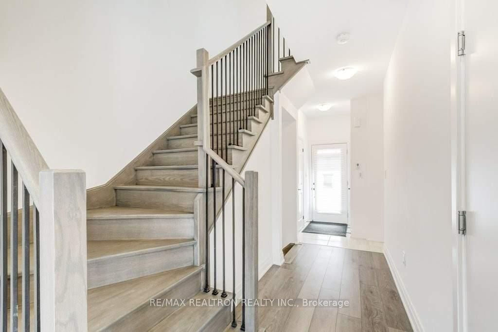 56 Fairlane Avenue