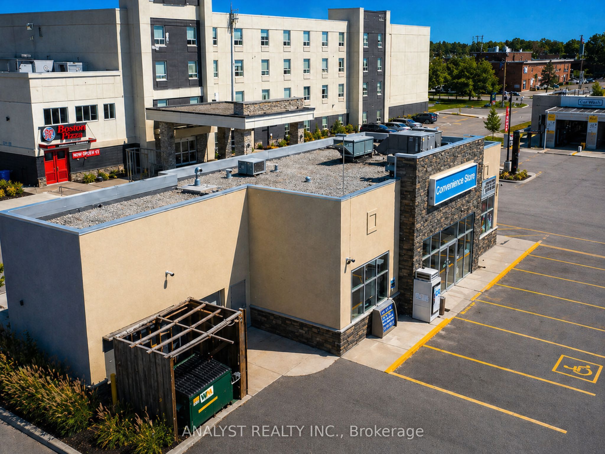 3350 Steeles Avenue W