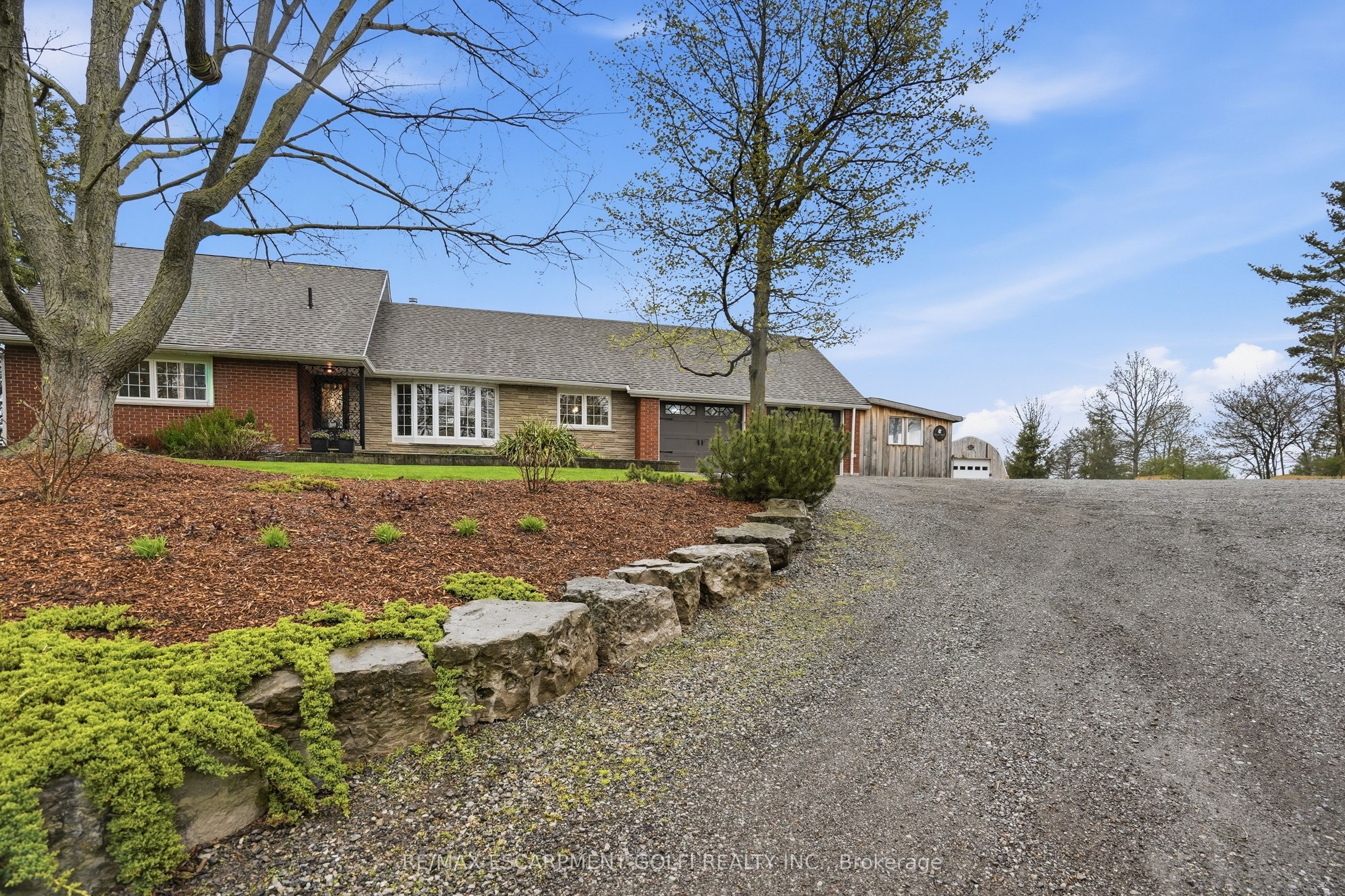 800 Hall Road